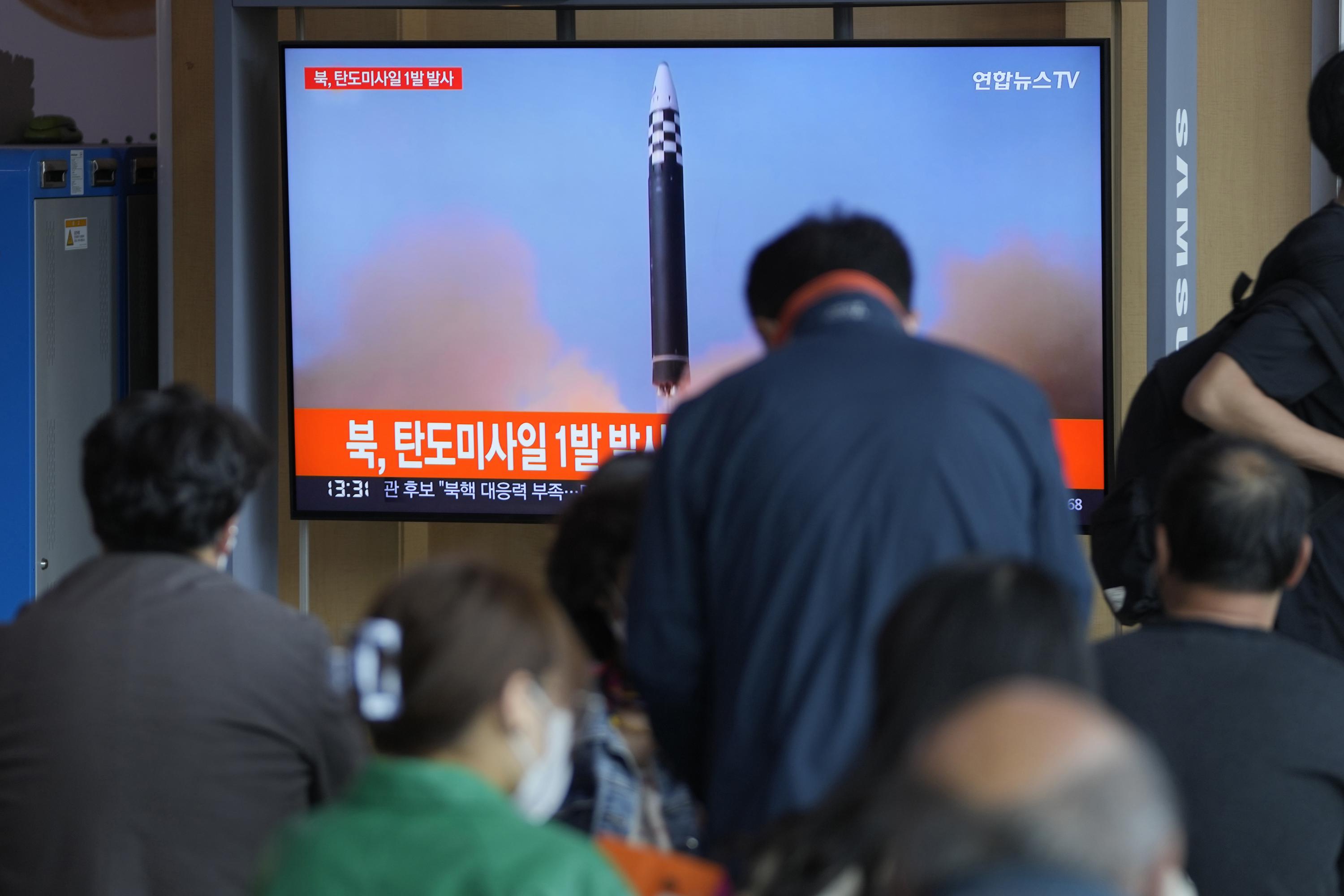 北朝鮮、敵対感深海弾道ミサイル発射