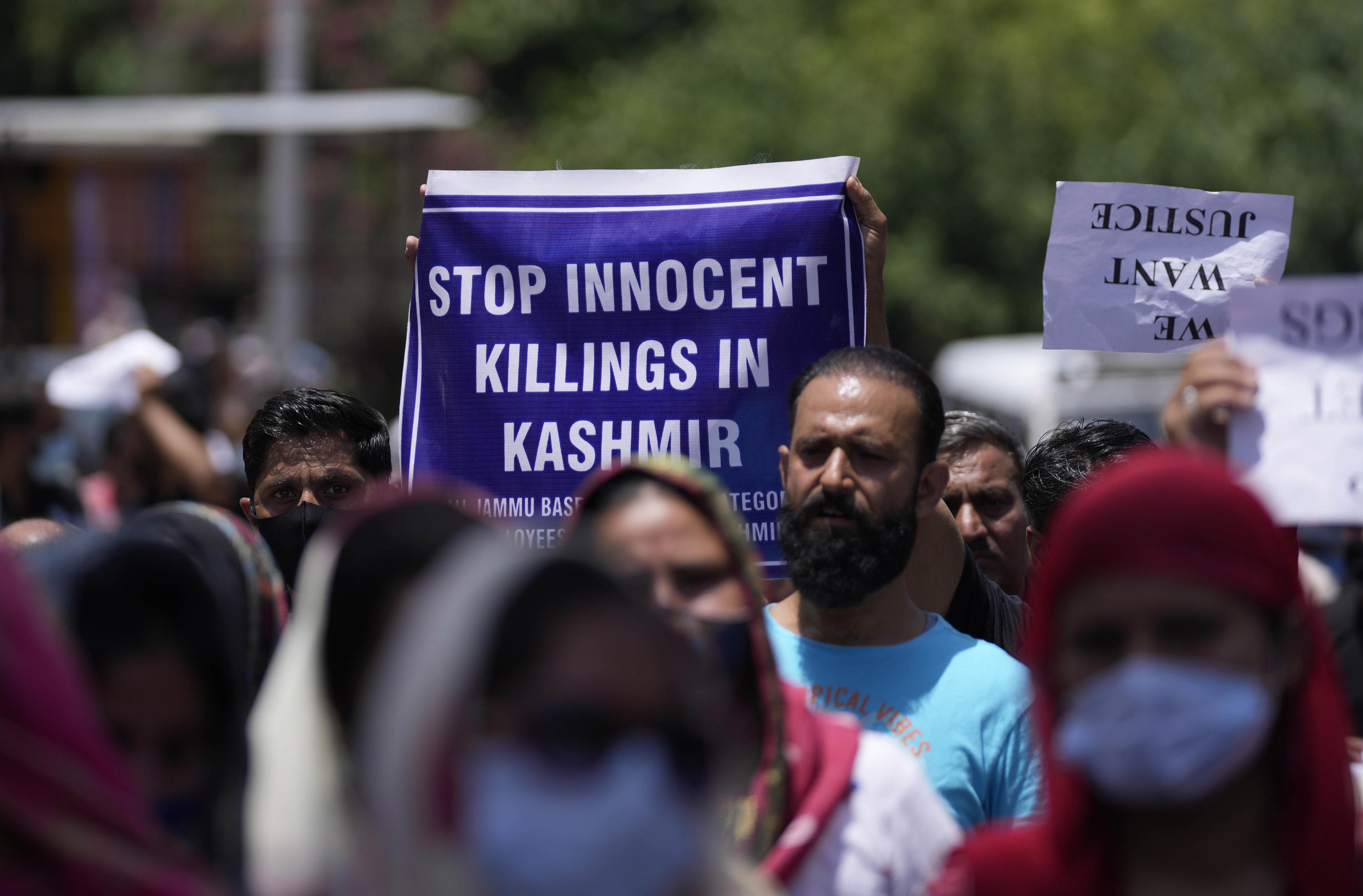 Hindu bank manager fatally shot in Indian-controlled Kashmir