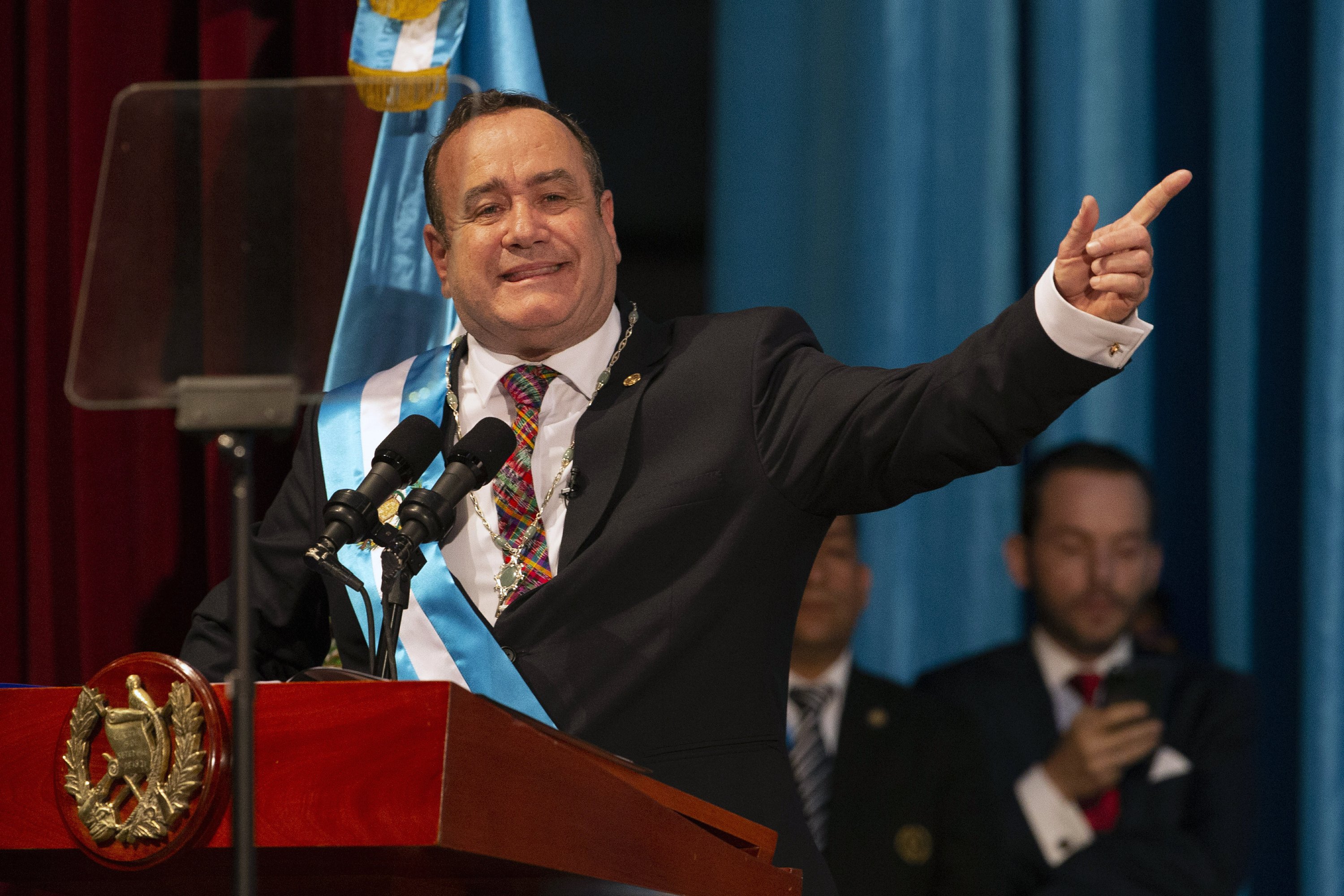 guatemala-swears-in-conservative-giammattei-as-president-ap-news