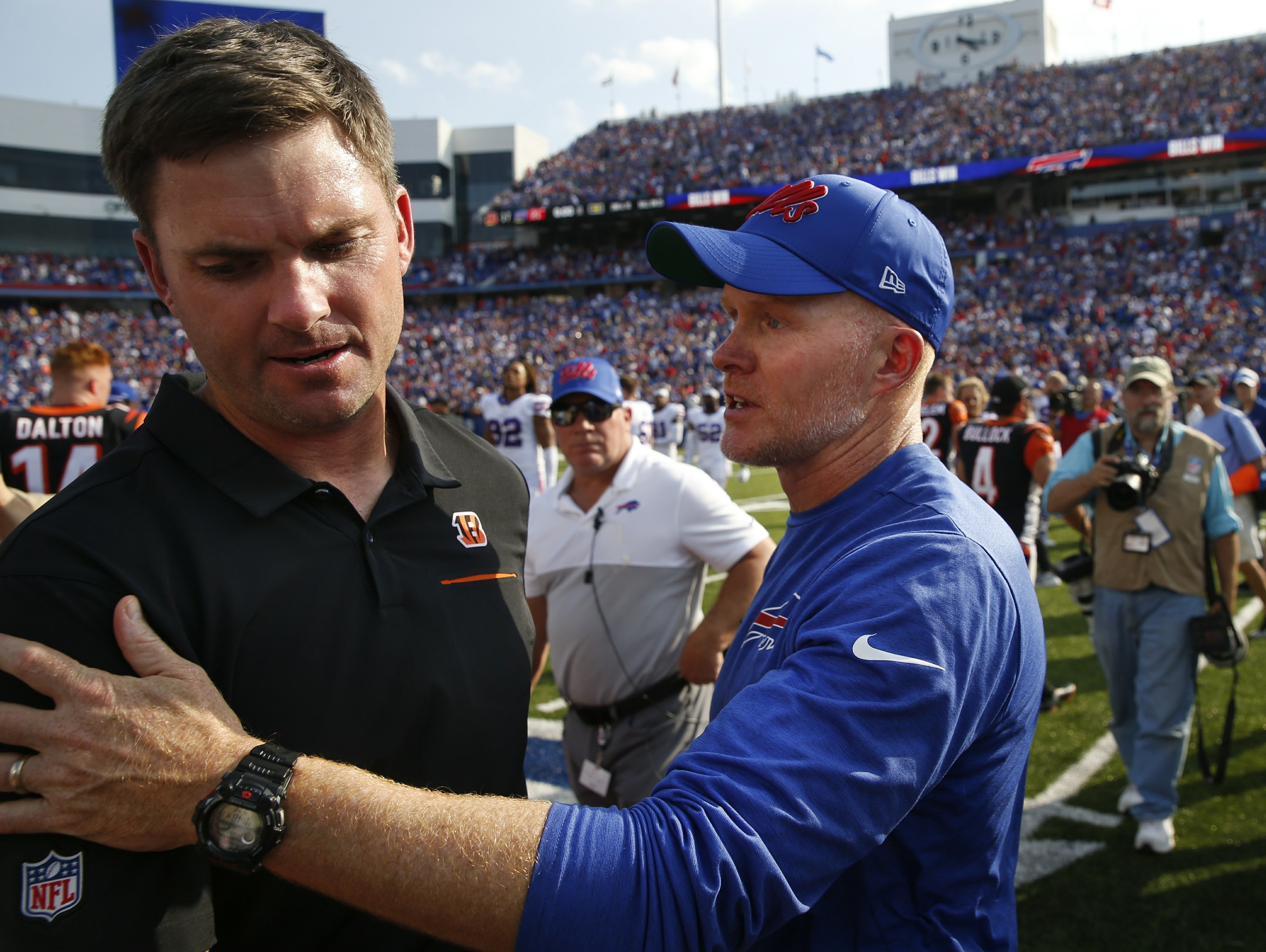 Bengals coach Taylor remains confident despite 03 start AP News