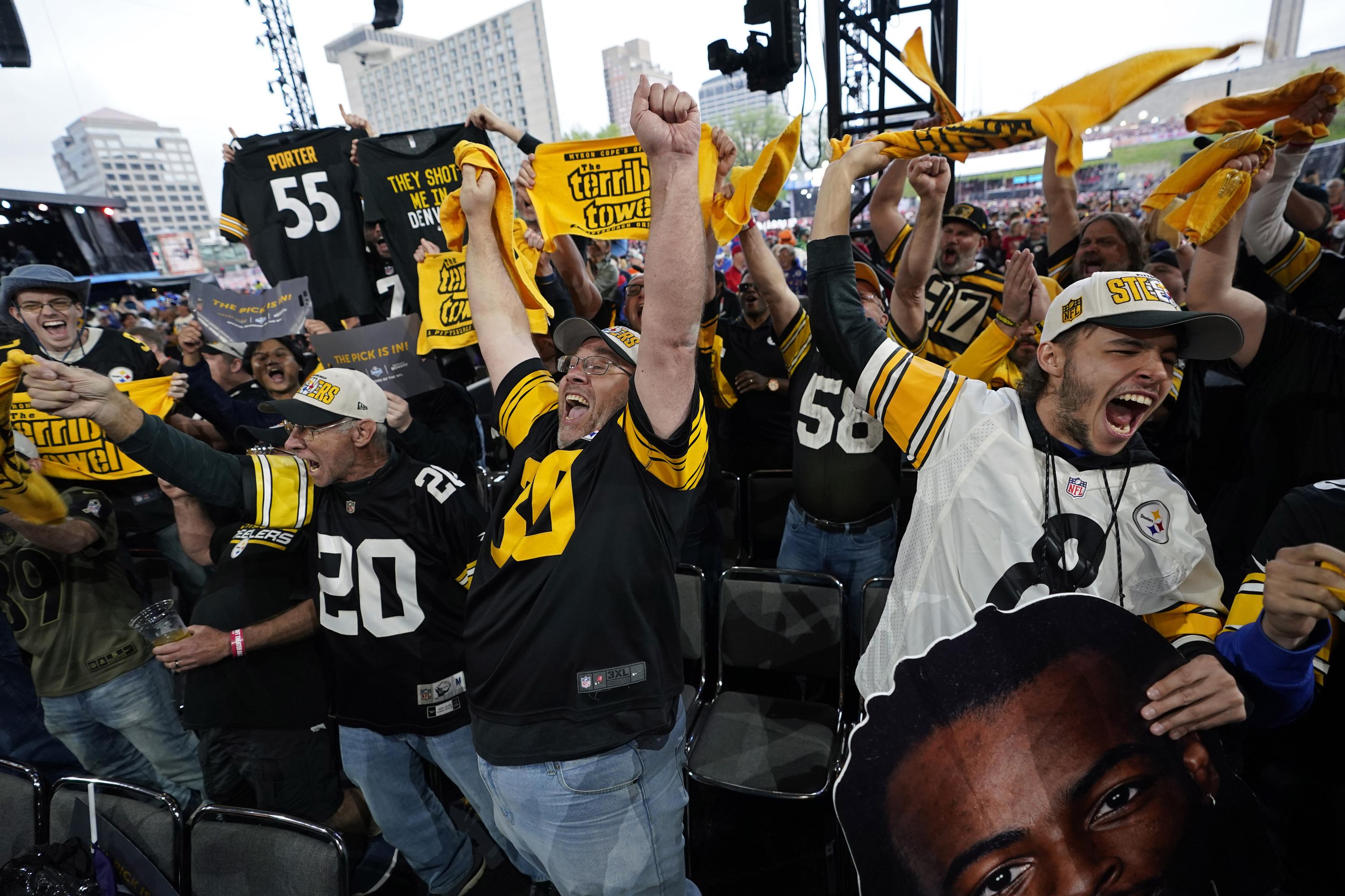 NFL draft firstround ratings higher than in 2022 AP News