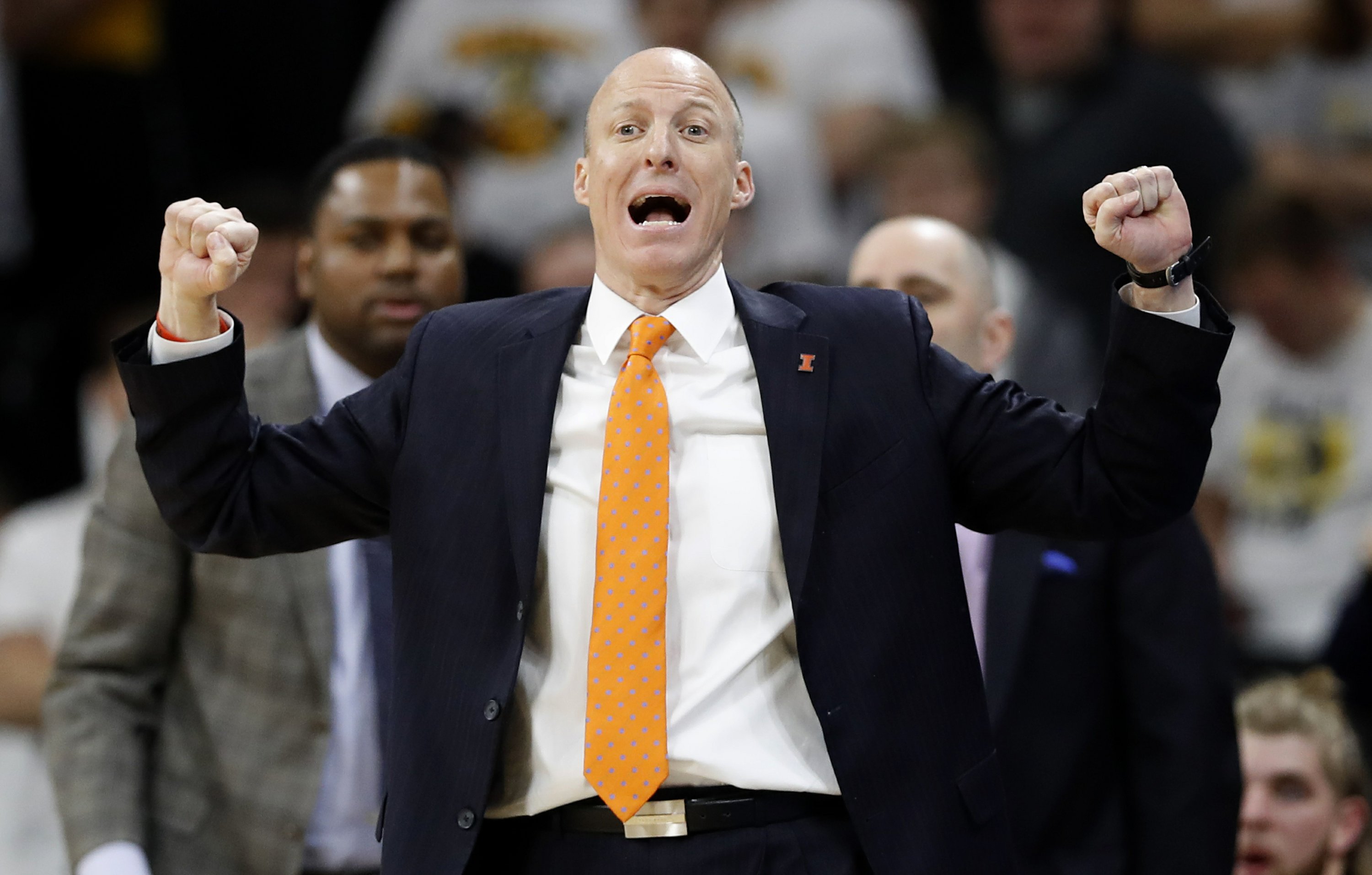 Akron coach Groce agrees to contract extension thru 2026 AP News