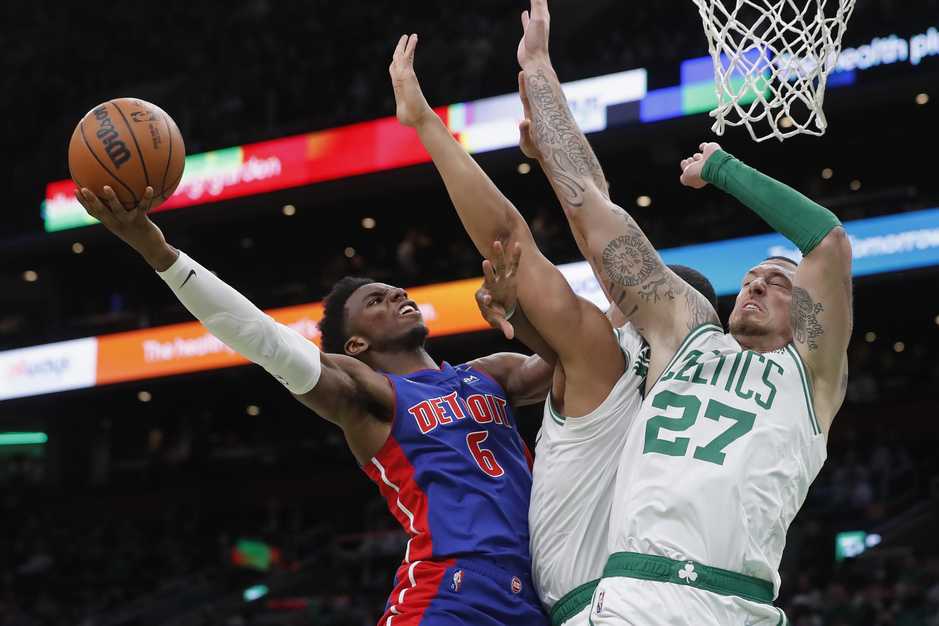 Exquisite Nba Roundup: Okc Thunder Roll On As Boston Celtics End Detroit Pistons Winning Streak Background for Your Screen Exquisite Nba Roundup: Okc Thunder Roll On As Boston Celtics End Detroit Pistons Winning Streak Background for Your Screen