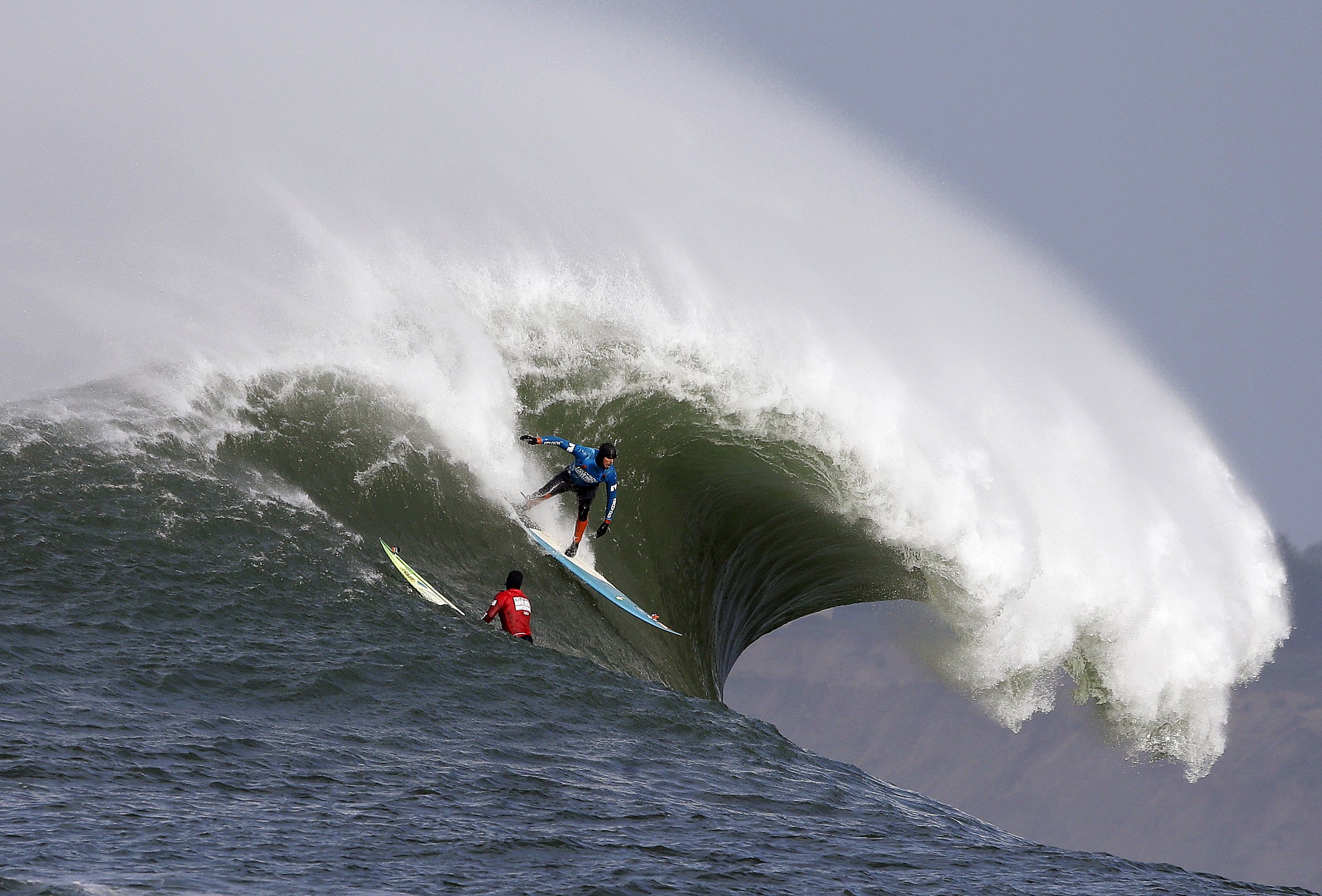 California's Mavericks surf contest canceled indefinitely AP News
