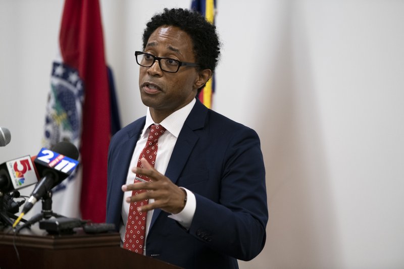 Prosecutor No Charges For Officer In Michael Brown S Death