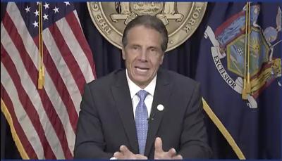 El gobernador de Nueva York, Andrew Cuomo, da una conferencia de prensa en Albany, el martes 10 de agosto de 2010. Cuomo renunció el martes por una serie de acusaciones de acoso sexual. (Office of the Governor of New York via AP)