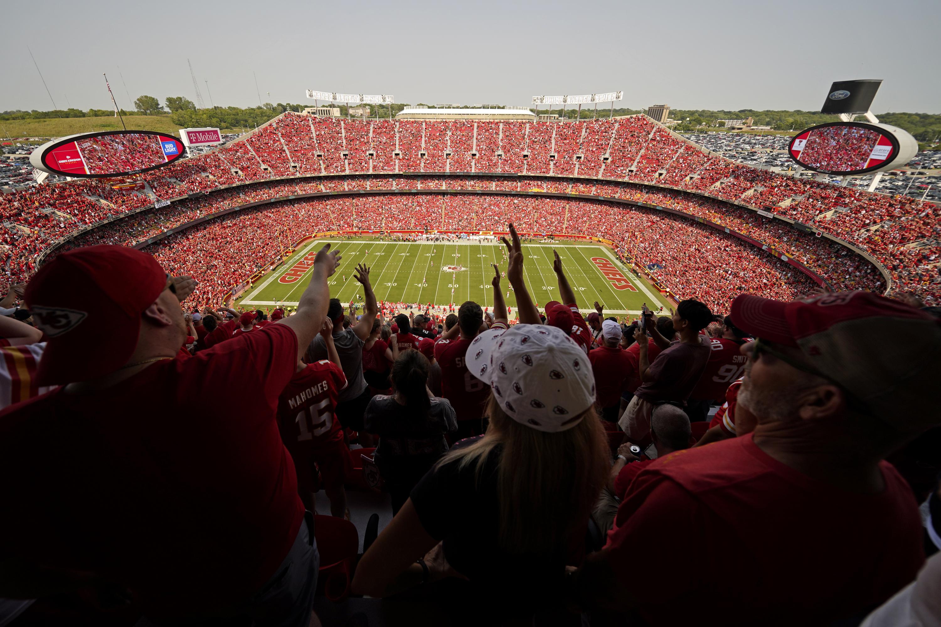 AP PHOTOS Football Fans Fill Stadiums As NFL Season Opens AP News