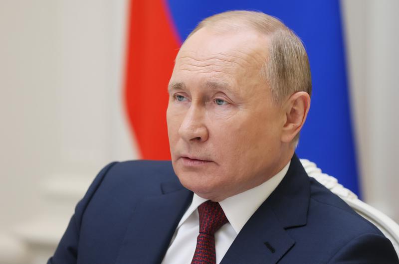 Putin Warns West: Moscow Has ‘Red Line’ About Ukraine, Nato