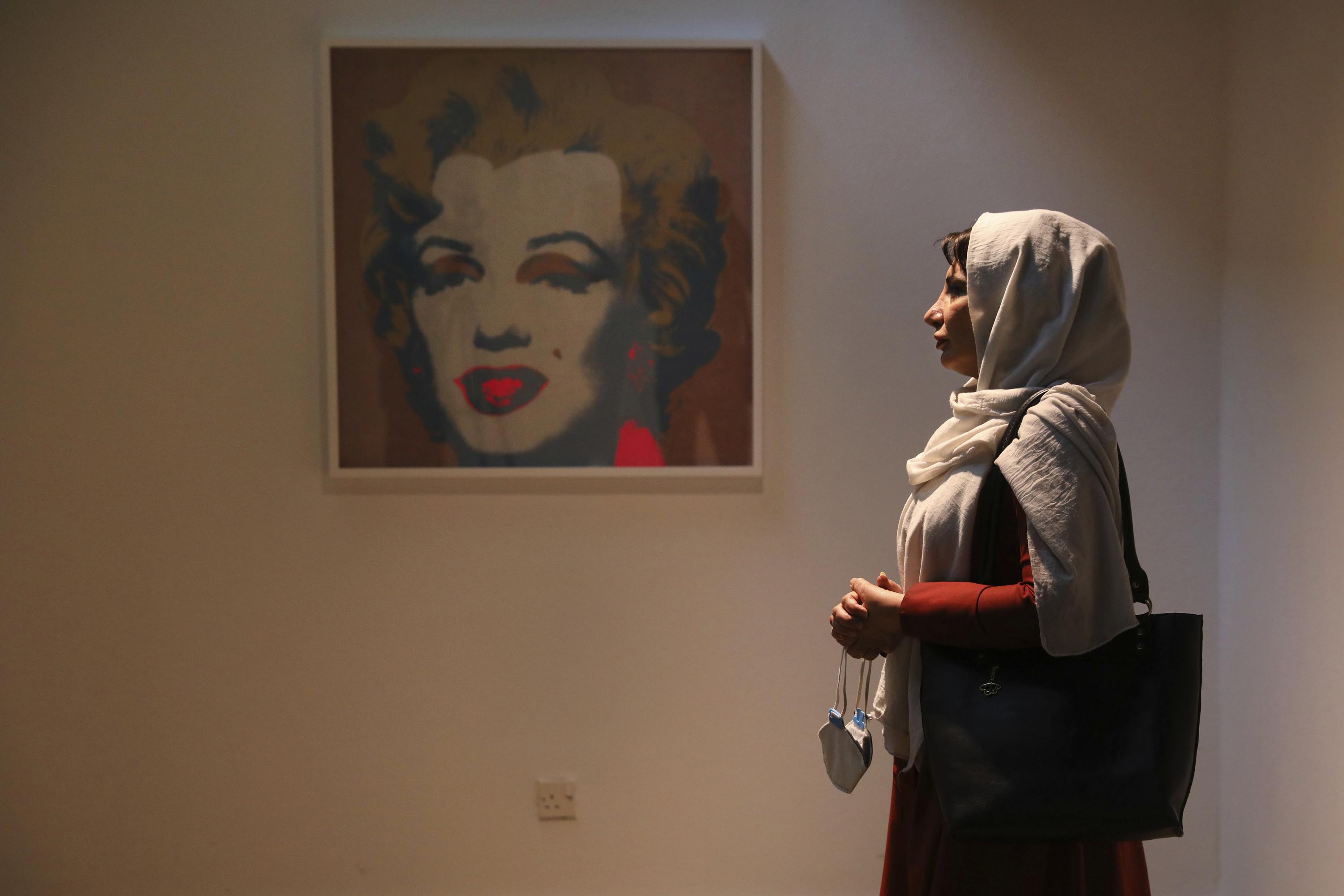 Warhol in Tehran: Iranians flock to American pop art exhibit