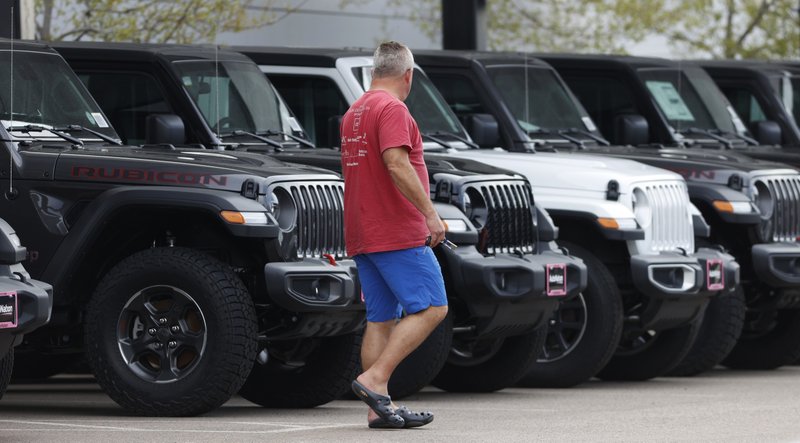 can i have 3 car loans