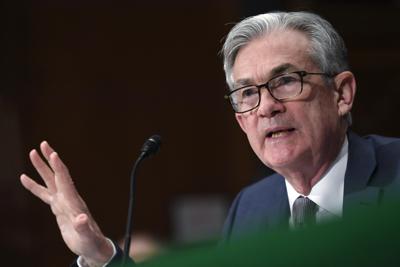 ARCHIVO - El presidente de la Reserva Federal Jerome Powell testifica ante el Comité Bancario del Senado en el Capitolio, en Washington, el 12 de febrero de 2020. (AP Foto / Susan Walsh, archivo)