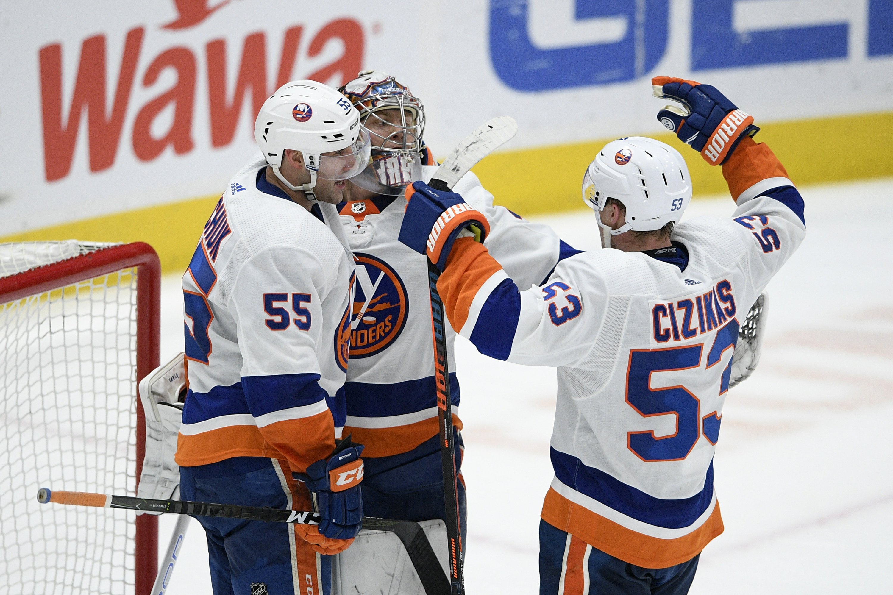 islanders jersey off the back