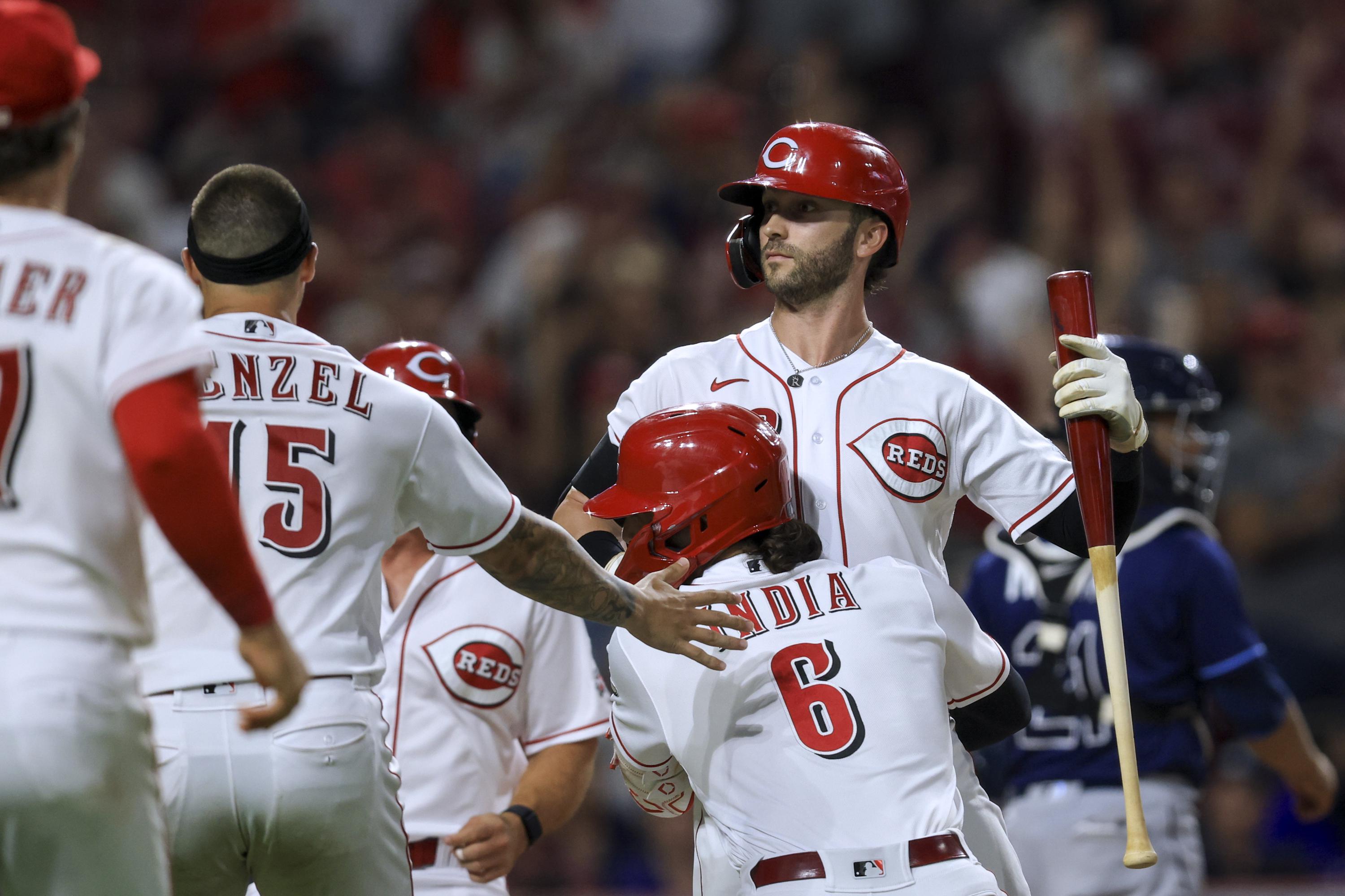 Kolozsvary scores on gameending balk as Reds beat Rays 21 AP News