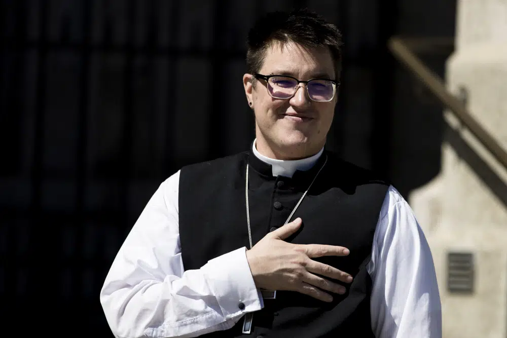 Transgender pastor claims bias, sues Lutheran denomination Transgender pastor claims bias, sues Lutheran denomination
