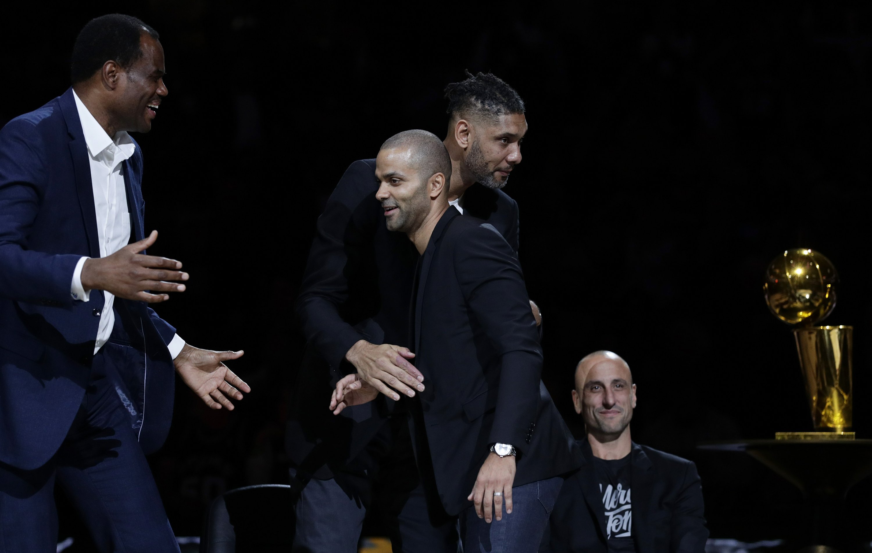 spurs retired jerseys