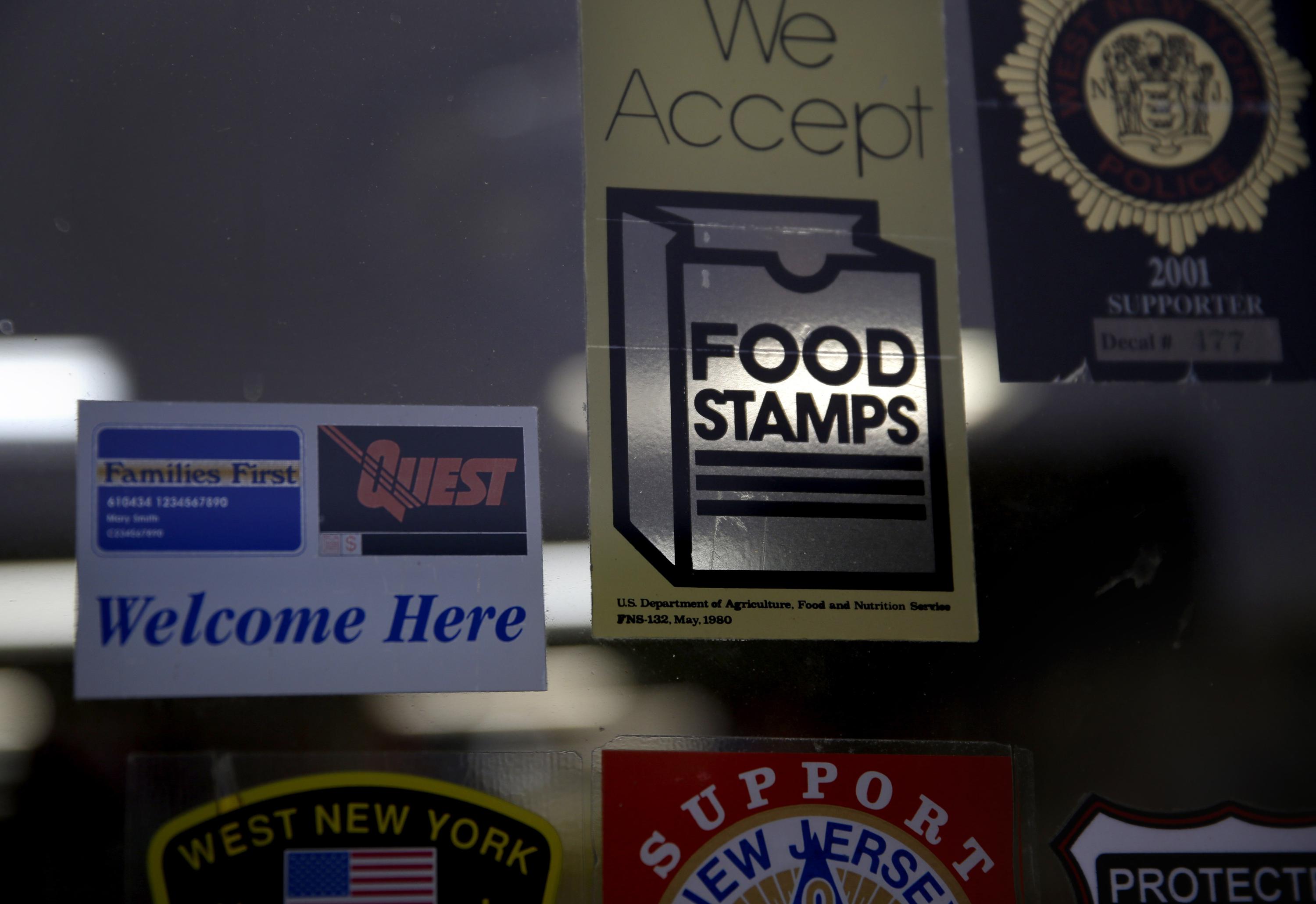 Food stamp benefits to increase by more than 25 in October AP News