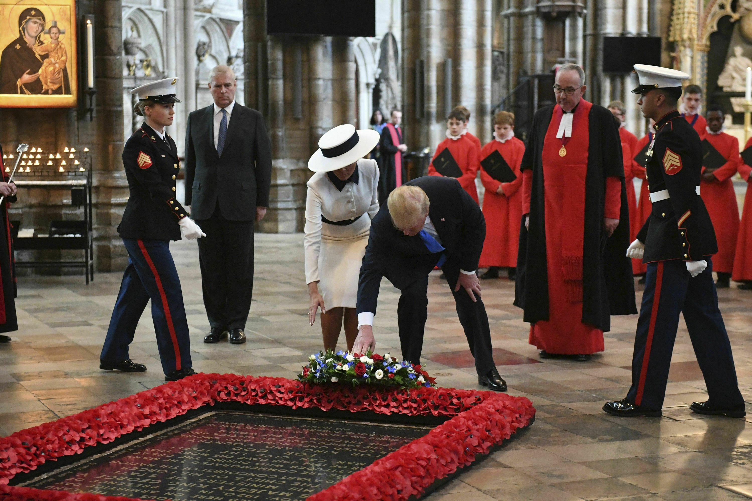 The Latest: Trump lays wreath at Westminster Abbey