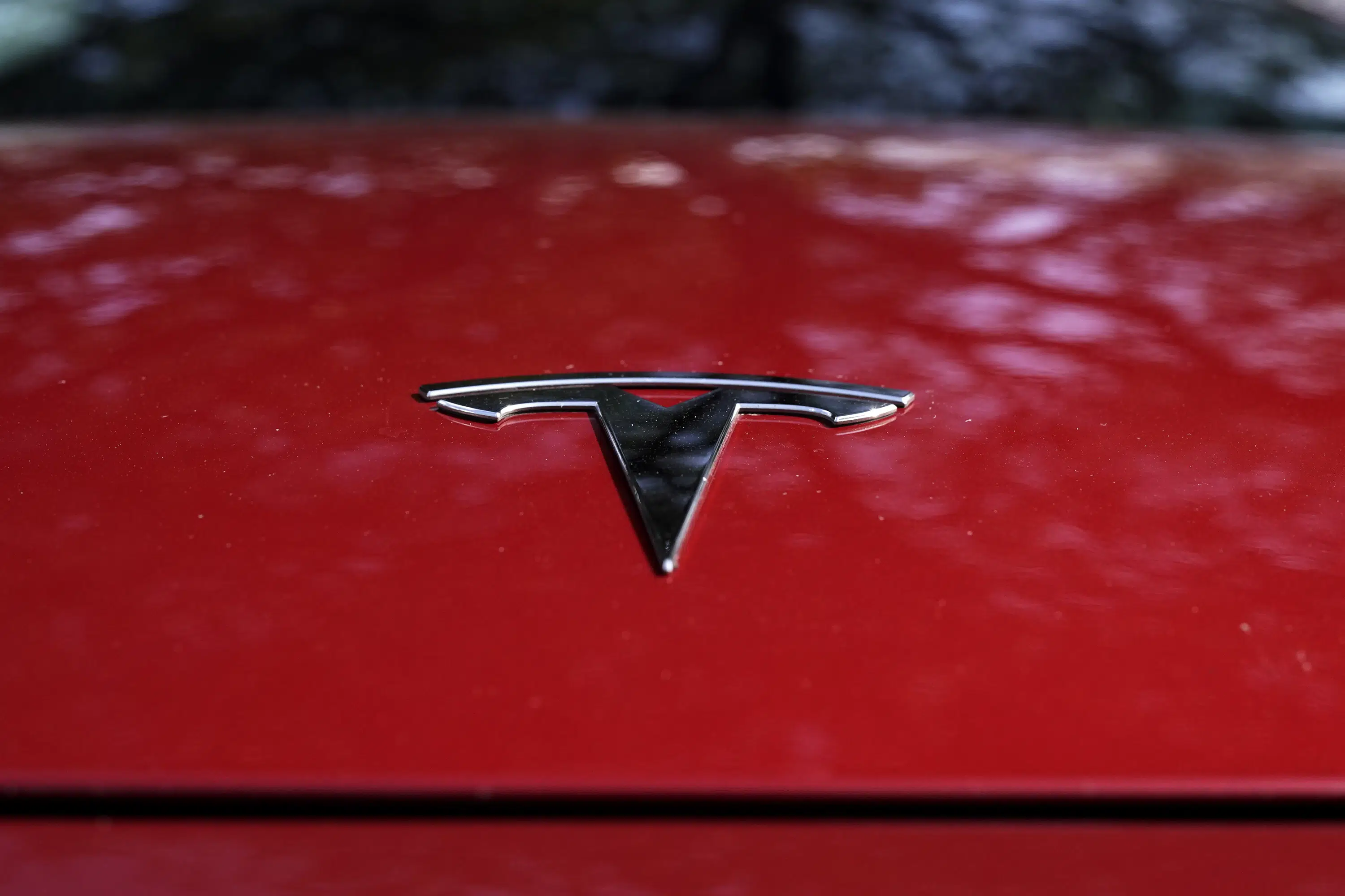 Tesla dit qu’il réduira de moitié les coûts des voitures de la prochaine génération