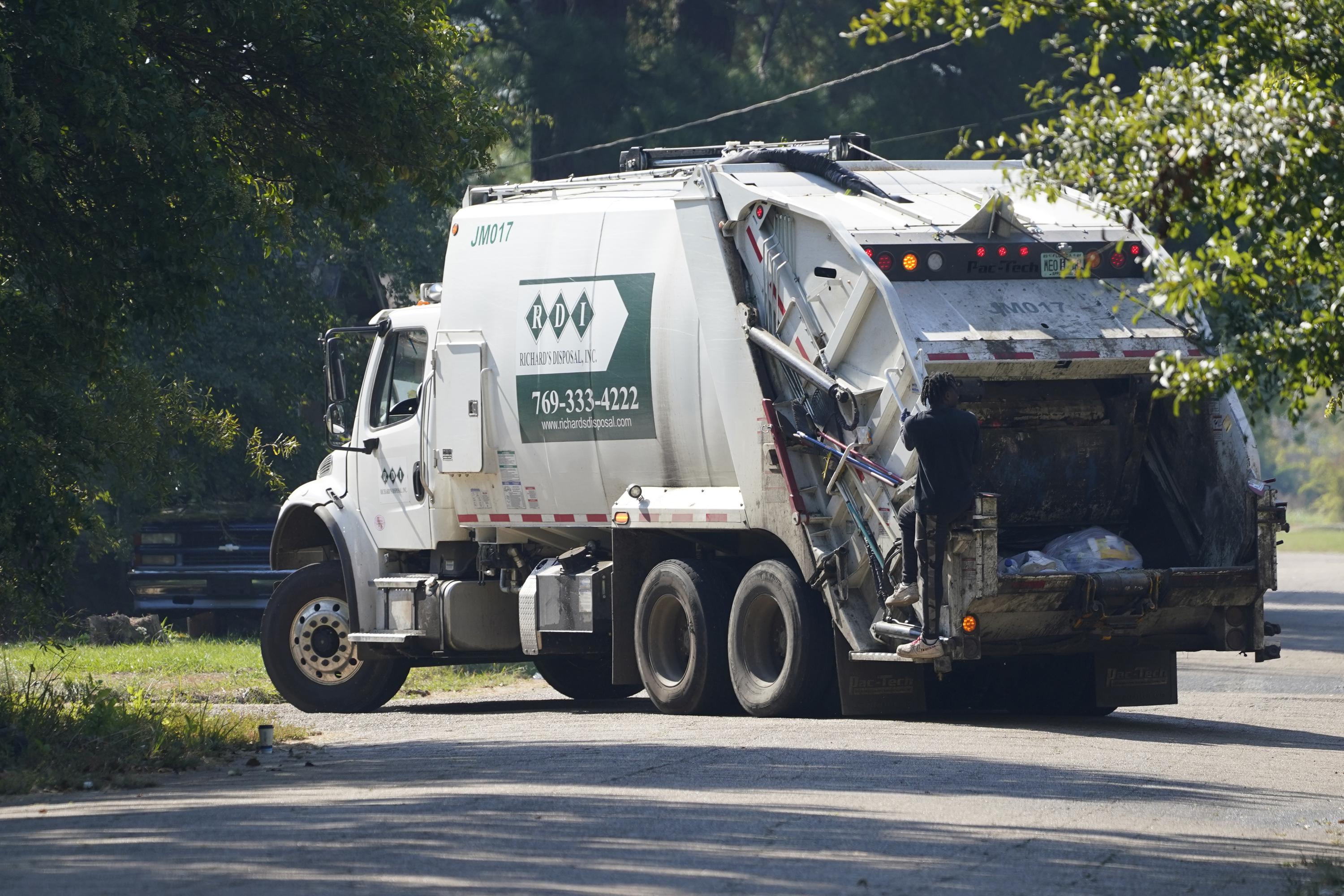 City with water problems agrees to pay overdue garbage bill AP News