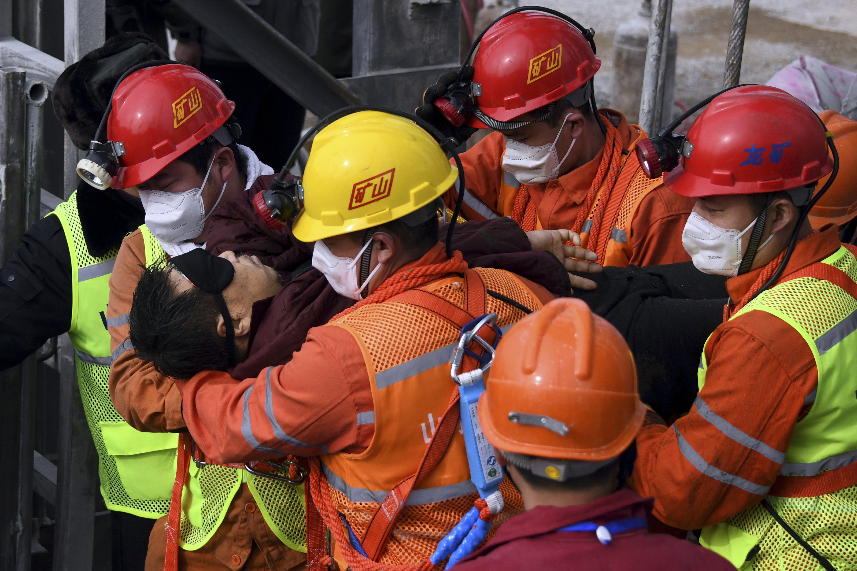 9 workers found dead in China’s gold mine blasts