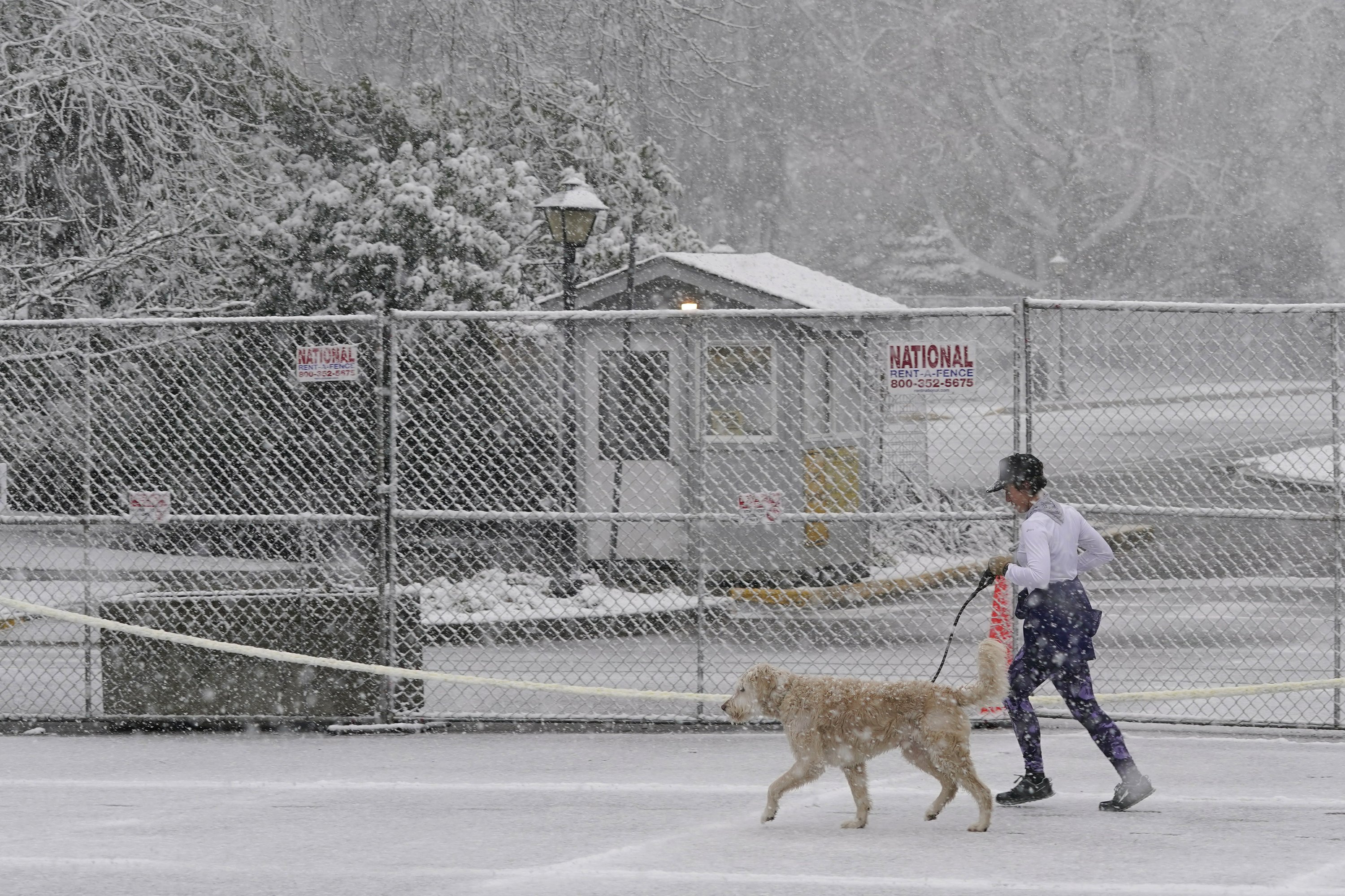 Hundreds of thousands without power in an ice storm in the northwest