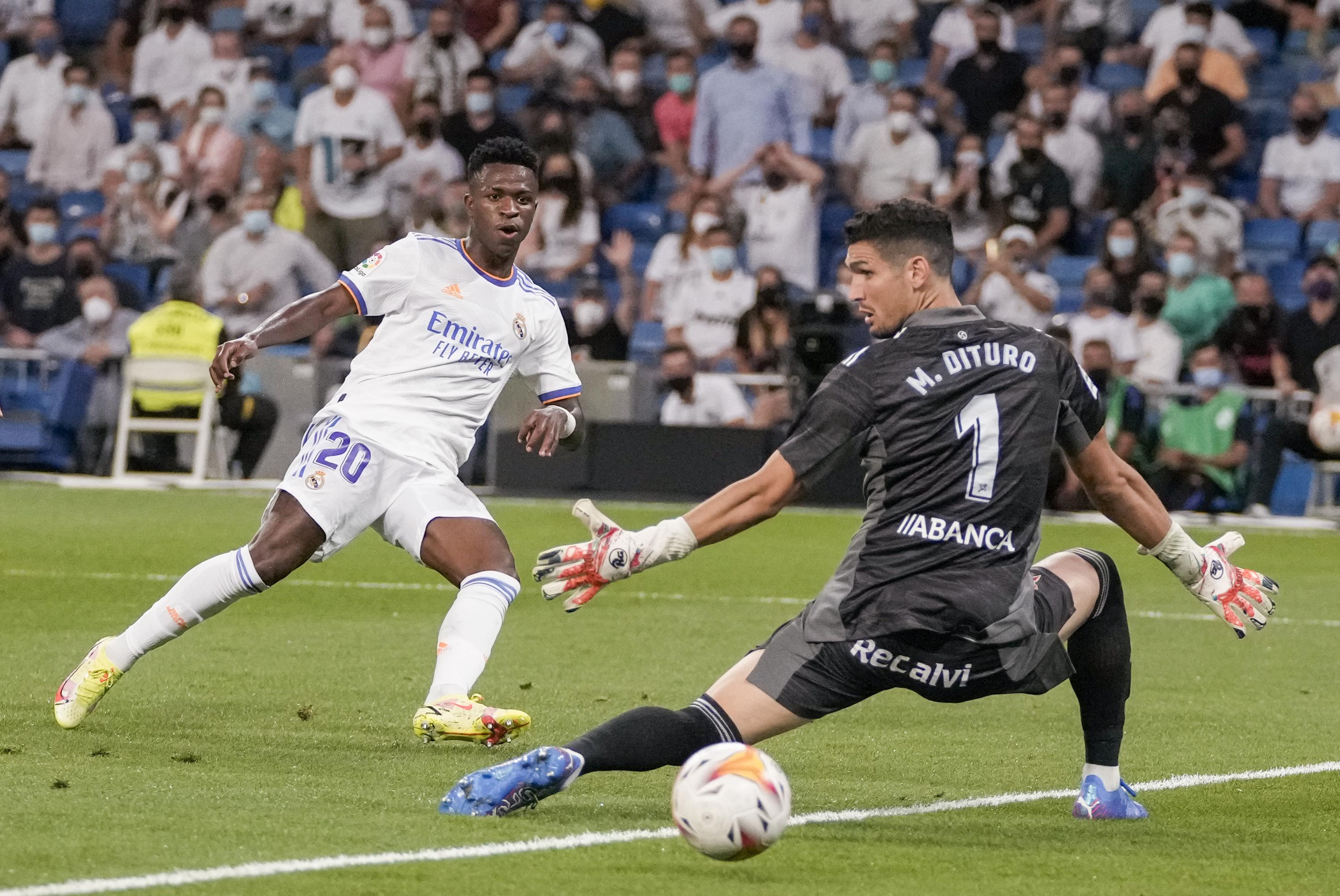 2023 2024 Real Madrid, Real MADRIDS, And Courtois Goalkeeper Player Version  4XL Featuring RODRGO, MBAPPE, VINI JR. And CAMAVINGA Perfect For Soccer  Lowes Fans! From Zxc503, $14.15