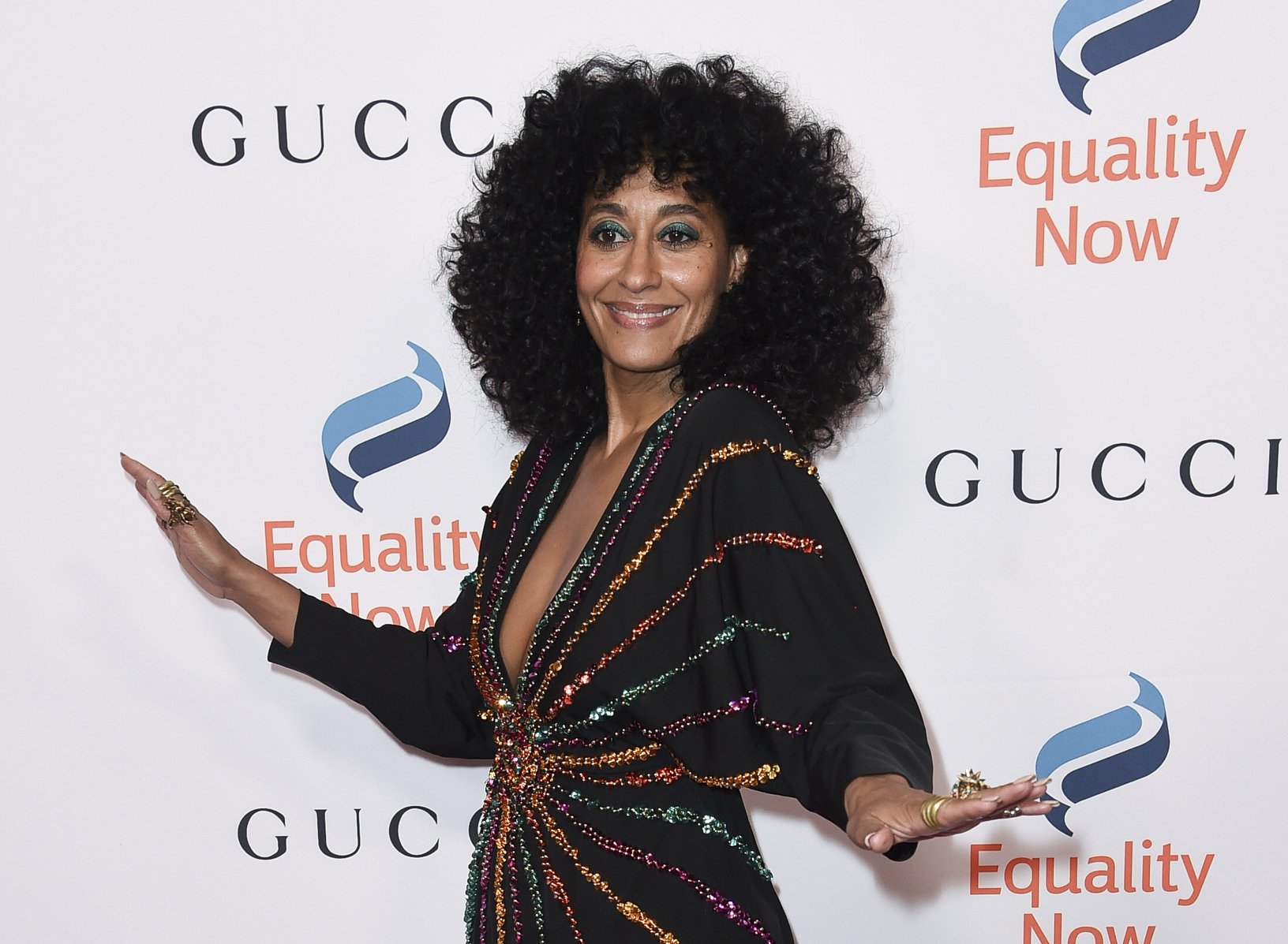 Tracee Ellis Ross Reunites With Girlfriends On Black Ish Ap News