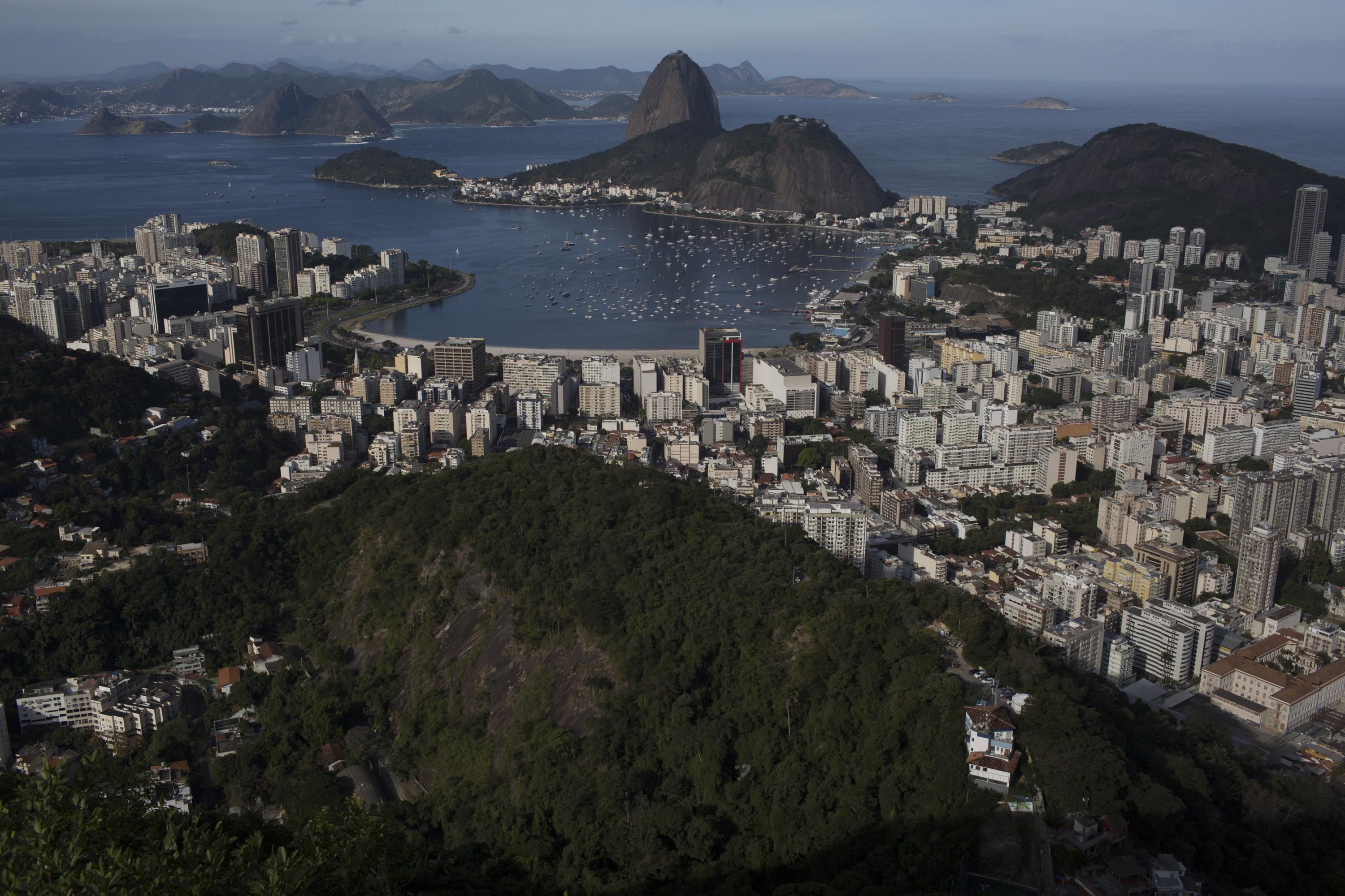 Heavy rains kill at least 7 in Rio de Janeiro state, 4-year-old rescued  after 16 hours under mud