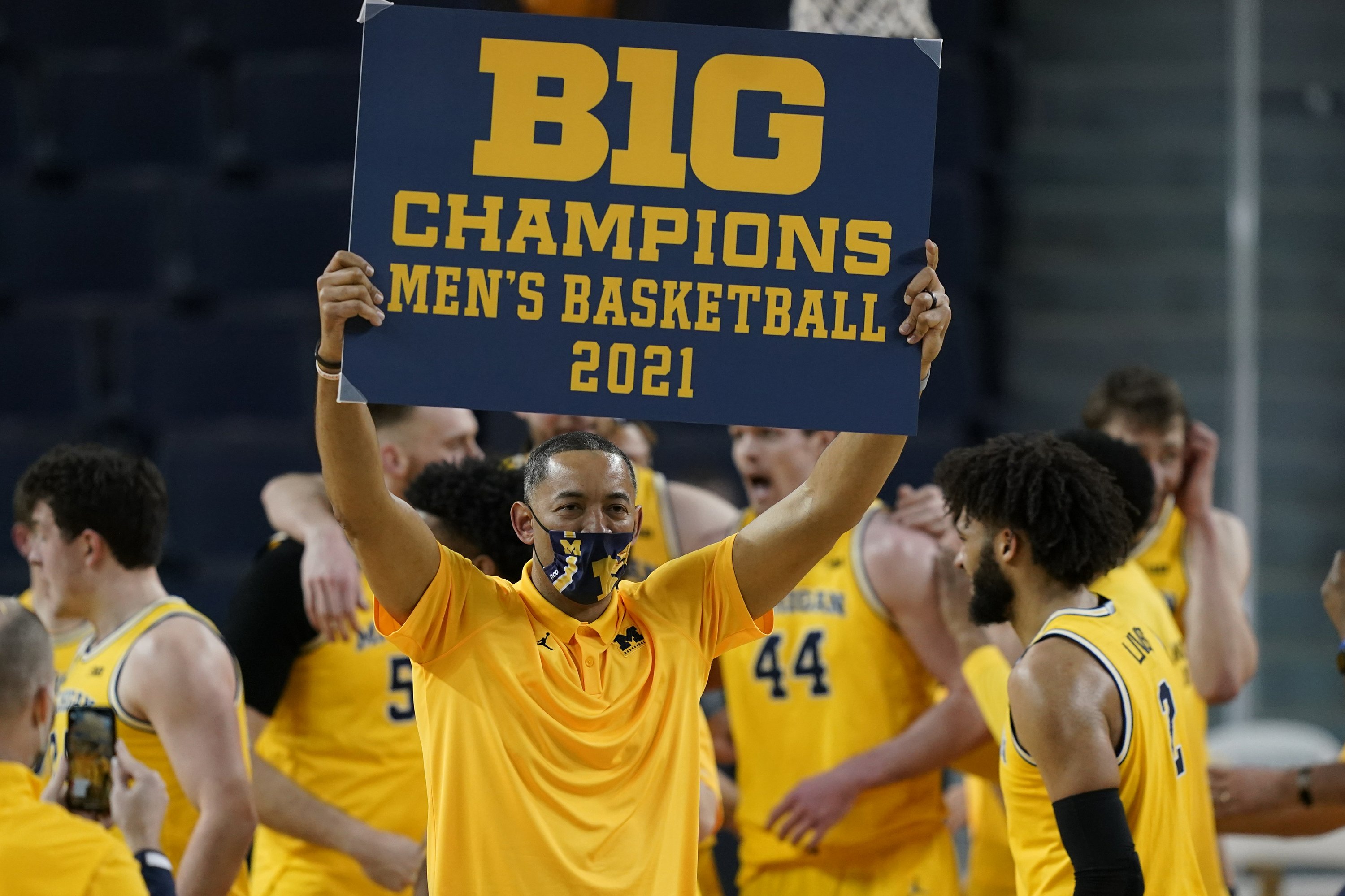 No. 2 Michigan wraps up Big Ten title in Howard�s 2nd year No. 2 Michigan wraps up Big Ten title in Howard�s 2nd year