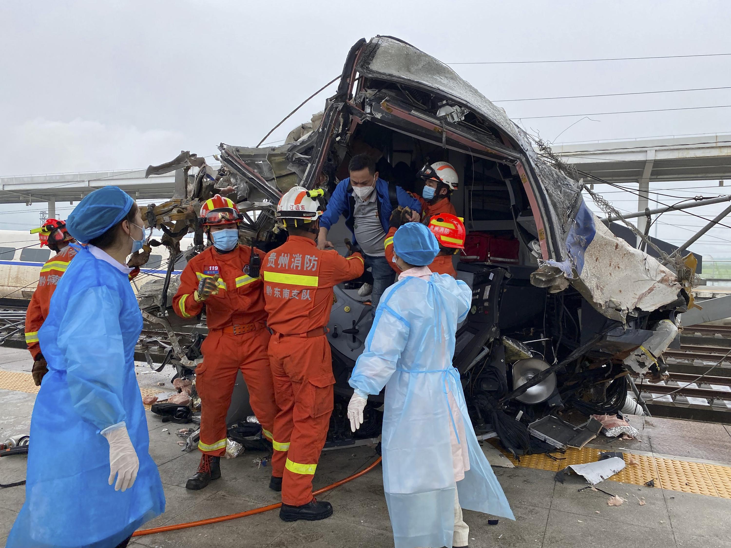 High-speed train derailment in China kills 1, injures 8