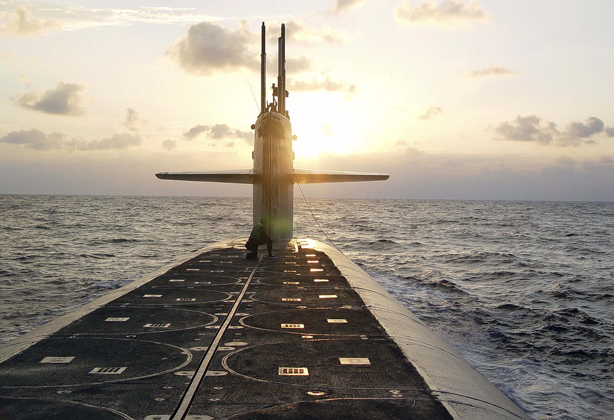 W76-2 Nuclear Weapon  A New U.S. Nuclear Weapon Goes to Sea