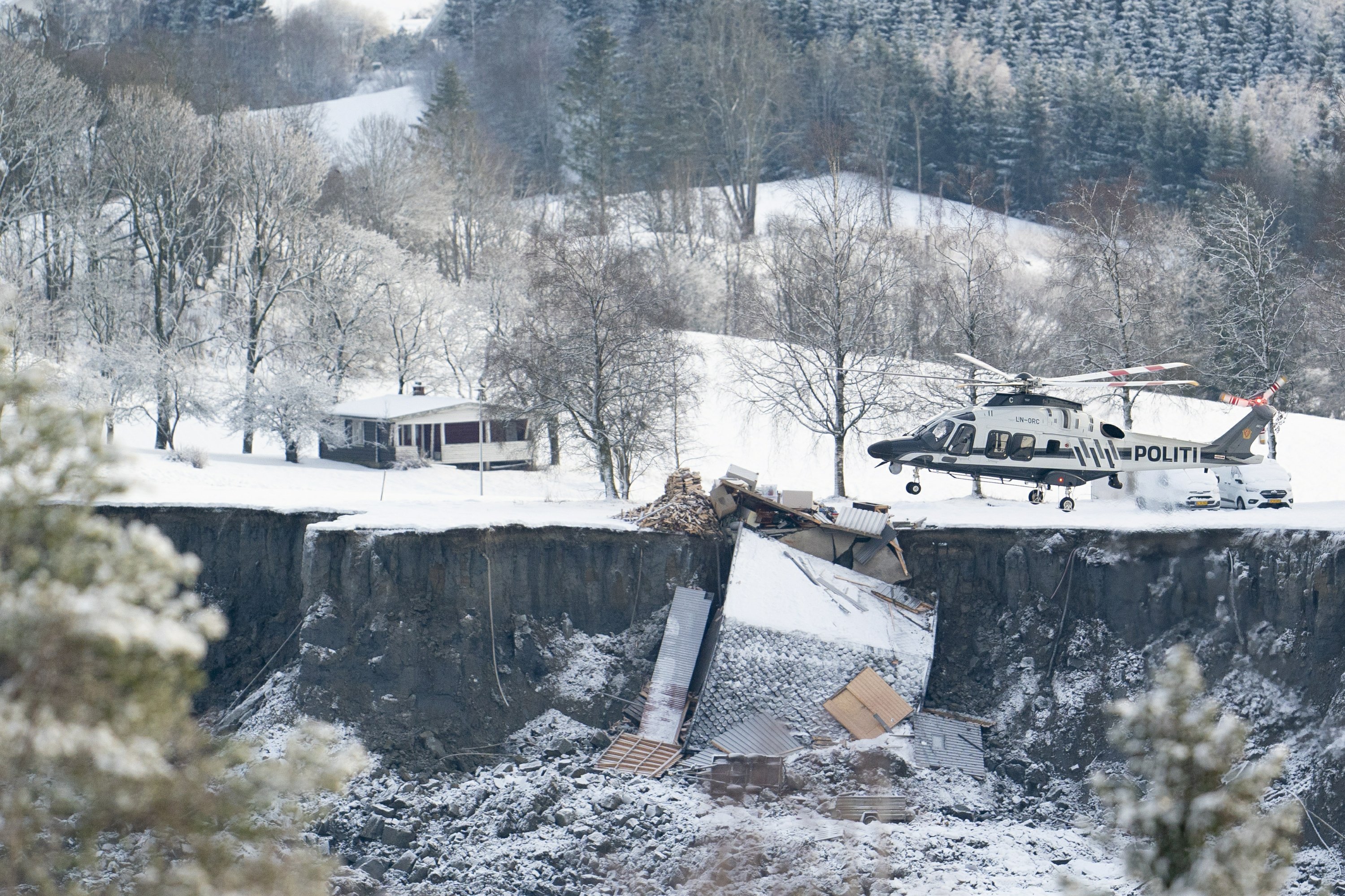 Survivors after the major Norwegian landslide are still being sought