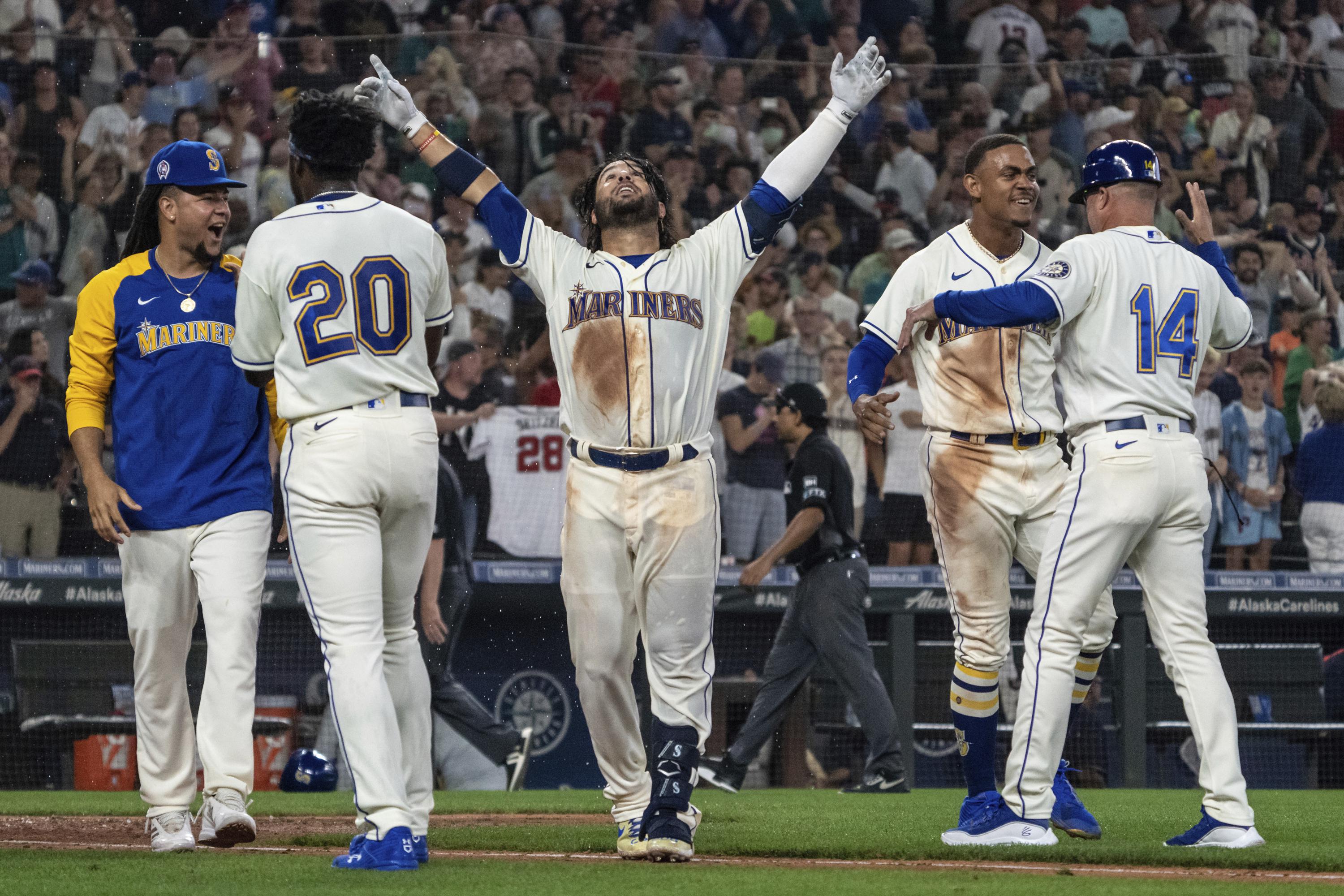 Rodriguez, Suarez 2 HR chacun, égalité pour le neuvième, les meilleurs Braves de M