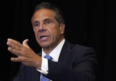 El gobernador del estado de Nueva York, Andrew Cuomo, en la ciudad de Nueva York el 26 de julio de 2021.  (Foto AP/Richard Drew, File)