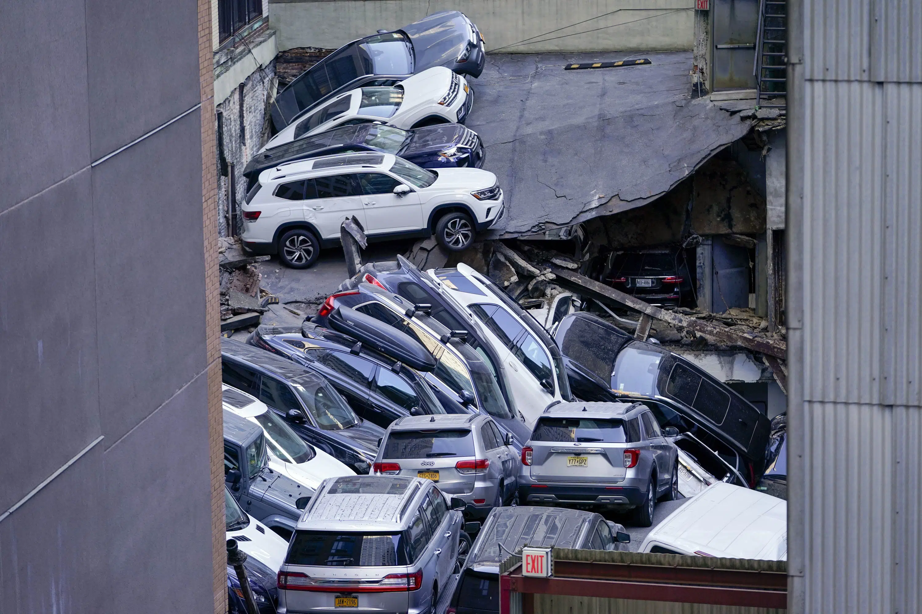 NYC partially closes 4 parking garages after fatal collapse