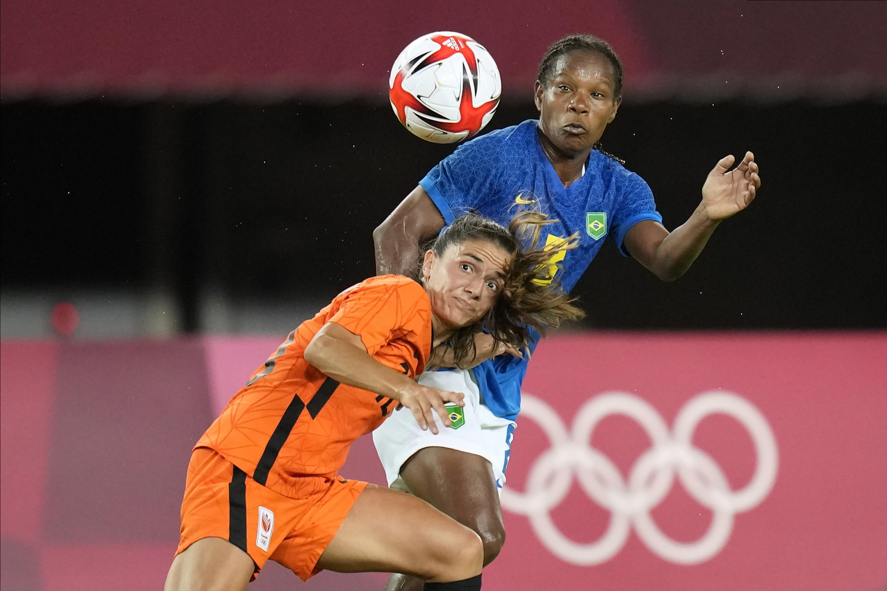 Janssen's goal gives Dutch women a 3-3 draw with Brazil