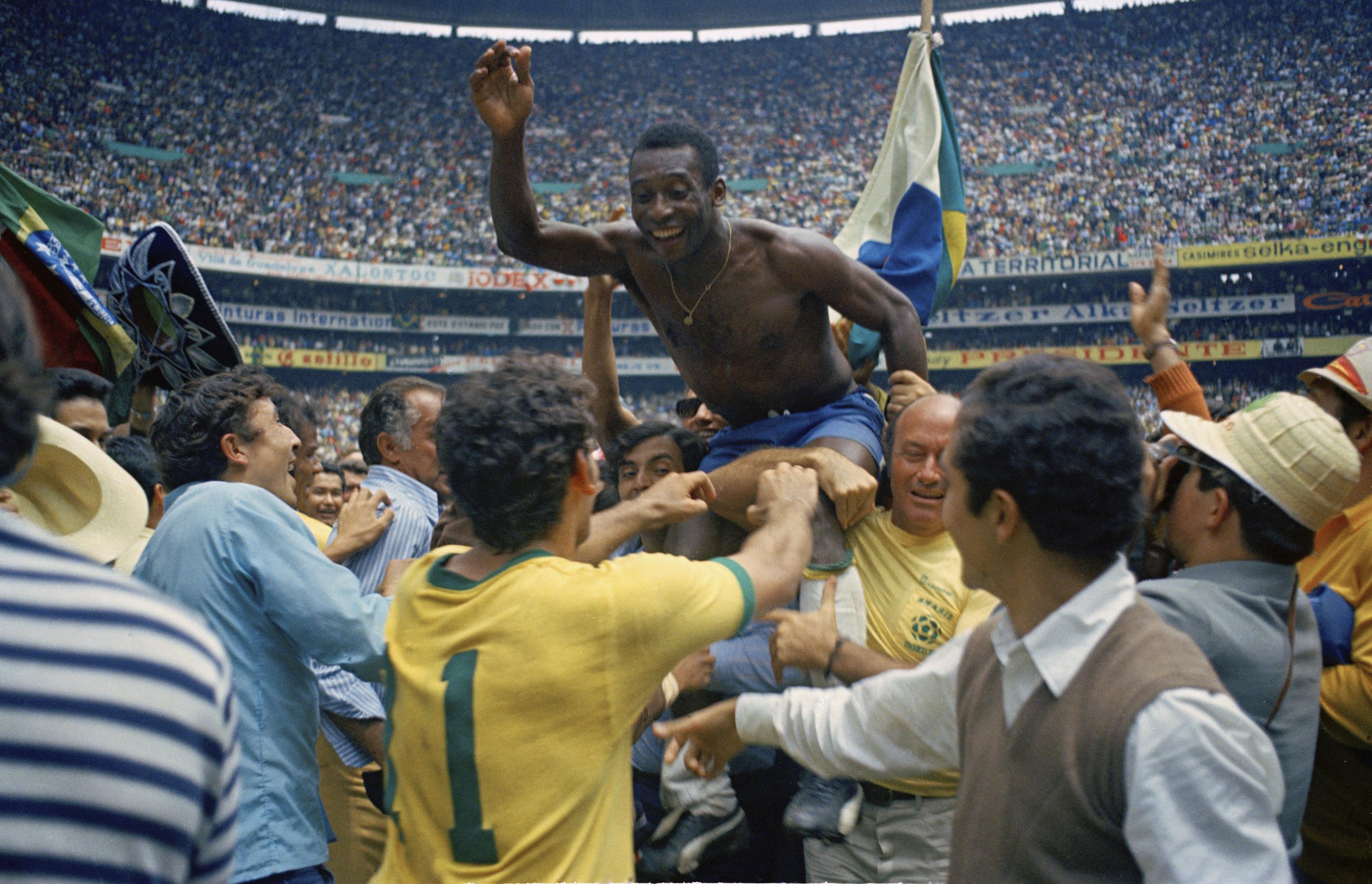 AP PHOTOS Soccer's most memorable World Cup moments AP News