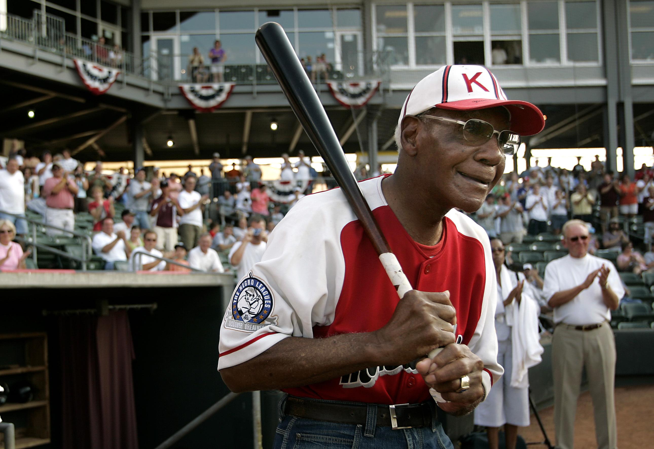 O'Neil, Miñoso, Hodges, Kaat, Oliva, Fowler get baseball HOF - Associated Press