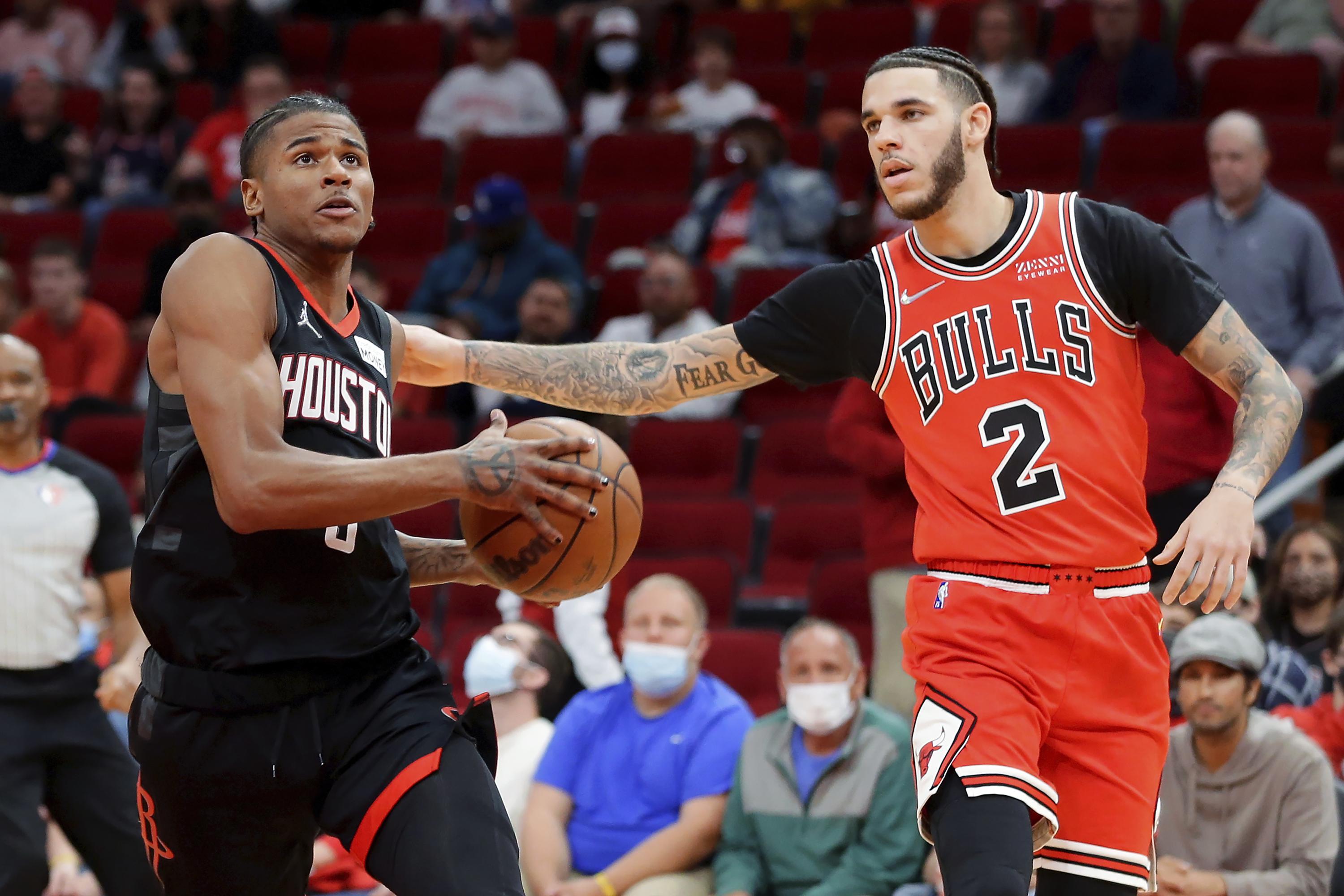 Rockets beat Bulls 118-113 to end 15-game losing streak | AP News