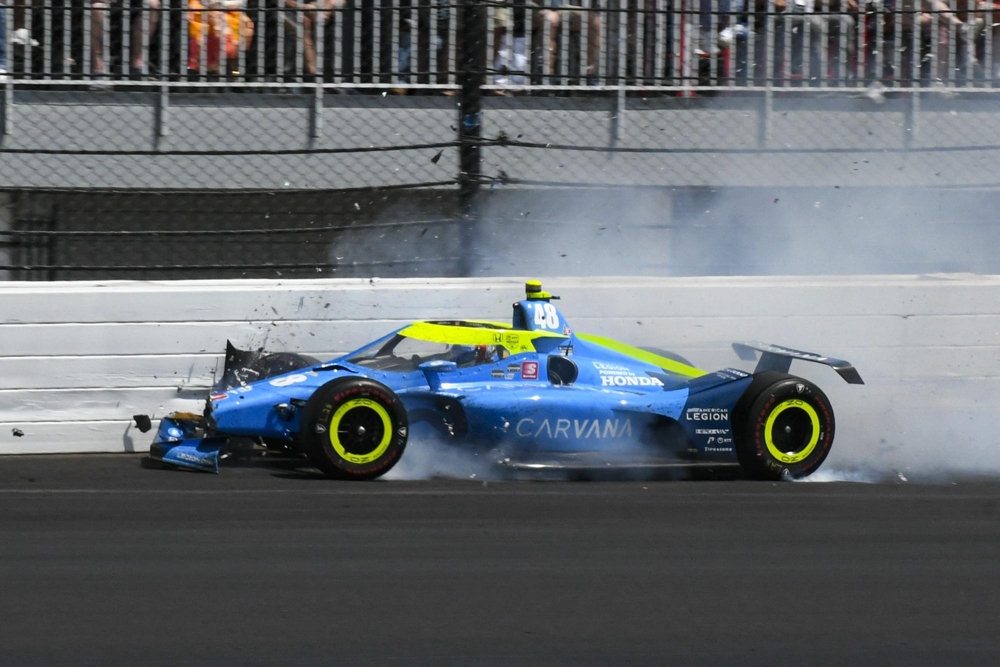 Jimmie Johnson wrecks late in Indianapolis 500 debut