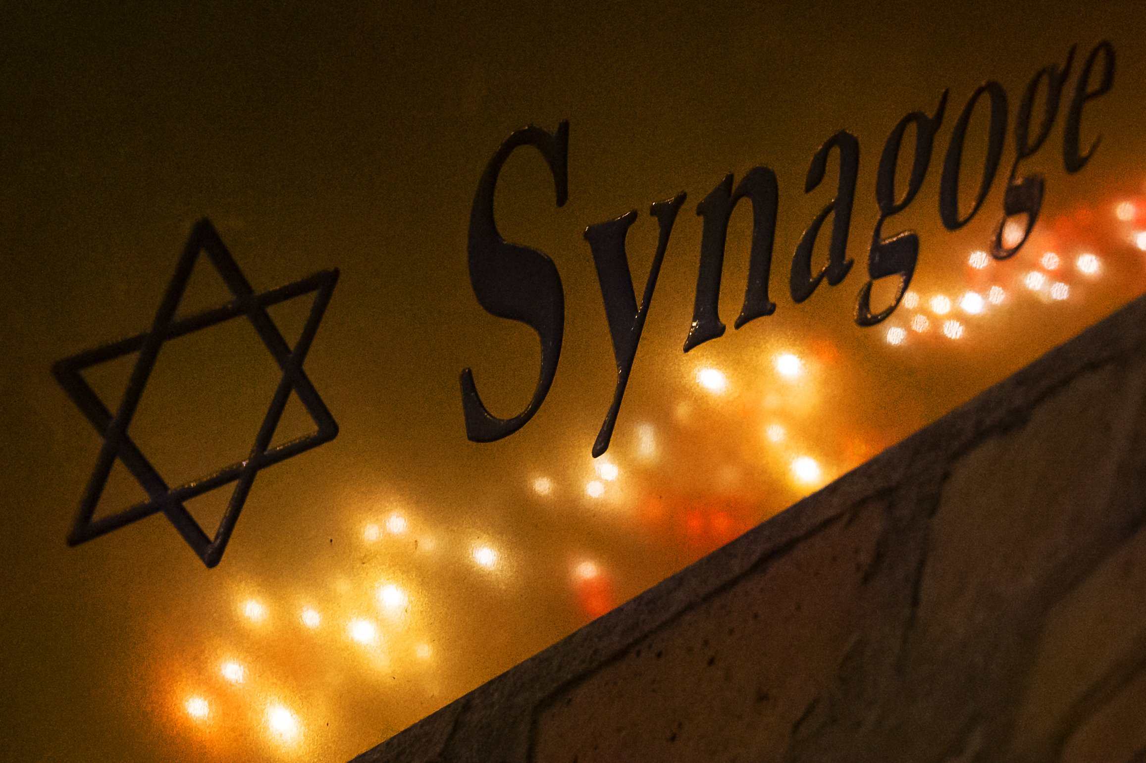 yom-kippur-synagogue-attack-leaves-german-jews-still-uneasy