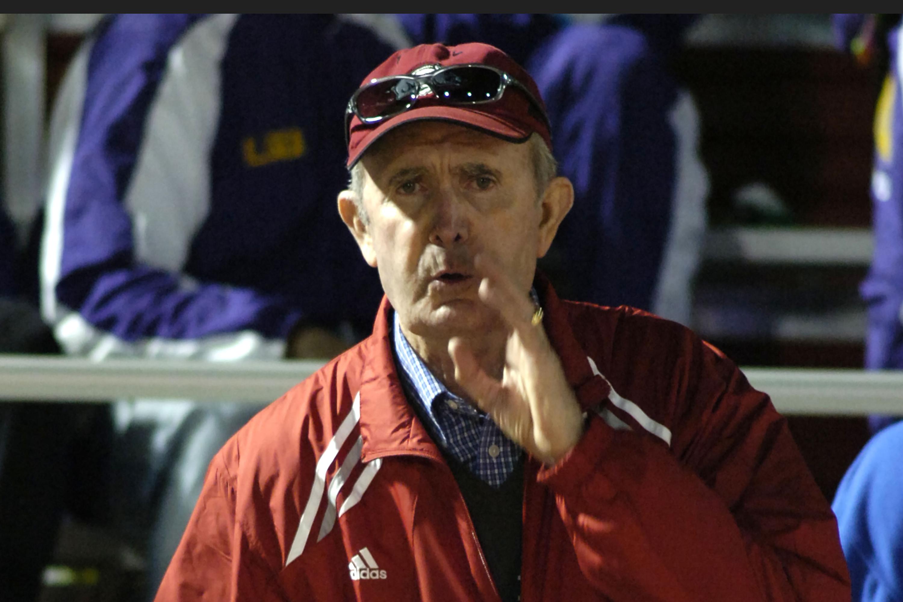 John McDonnell, mighty Arkansas track coach, dies at 82 | AP News