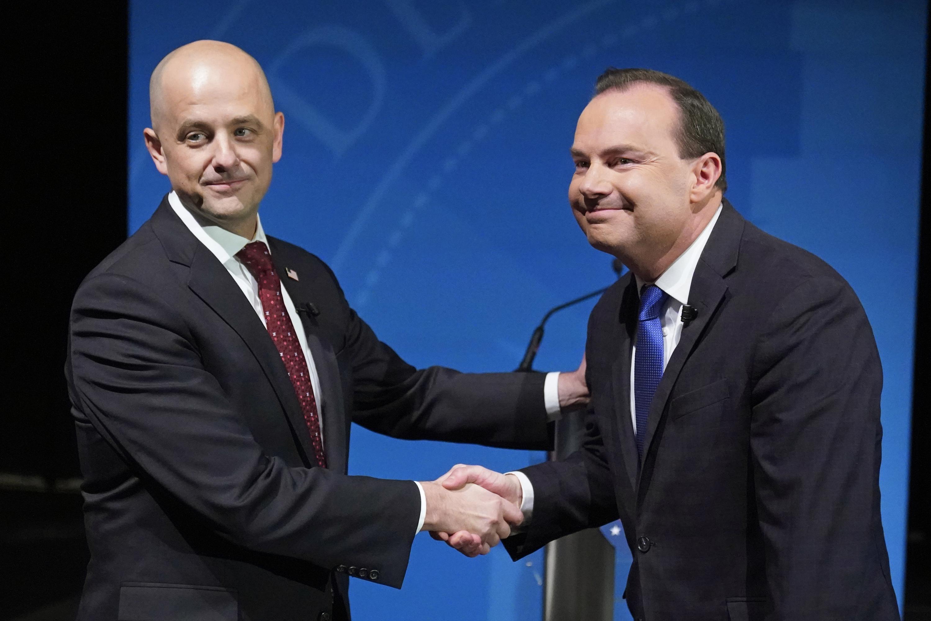 Mike Lee tries to distance himself from Trump in Utah debate | AP News