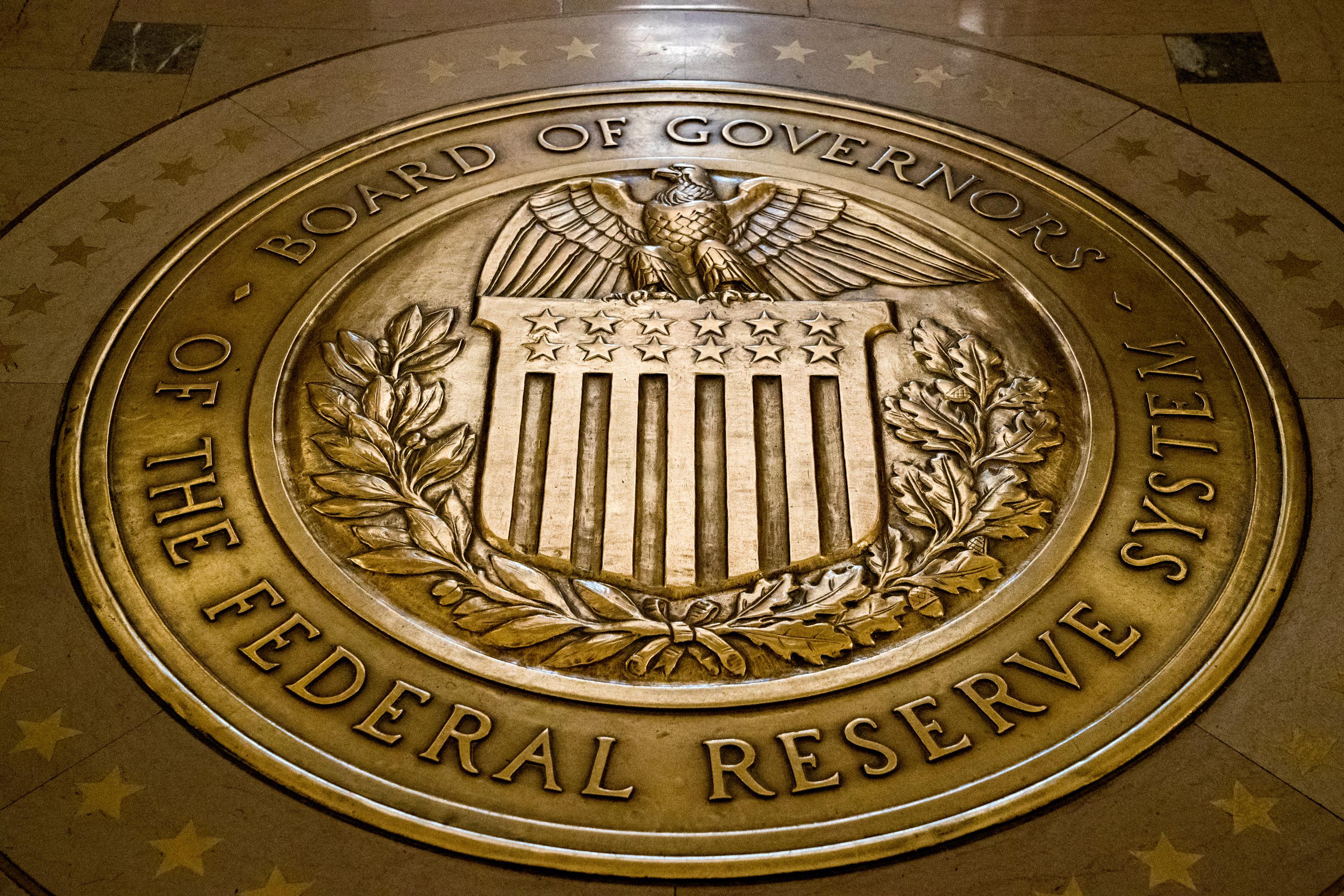 Fed officials call for more rate hikes to fight inflation