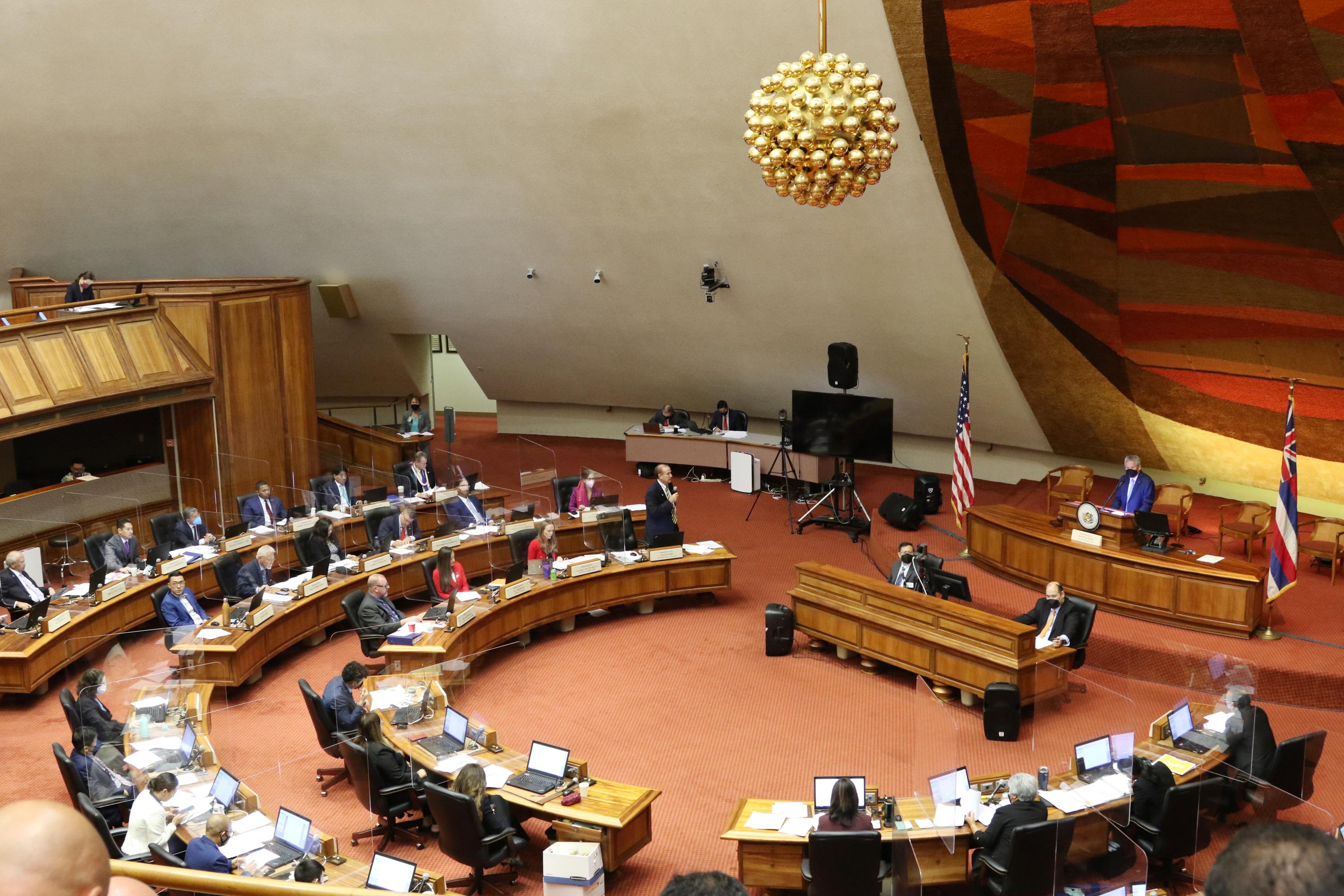 Hawaii Legislature passes bill raising minimum wage to 18 AP News