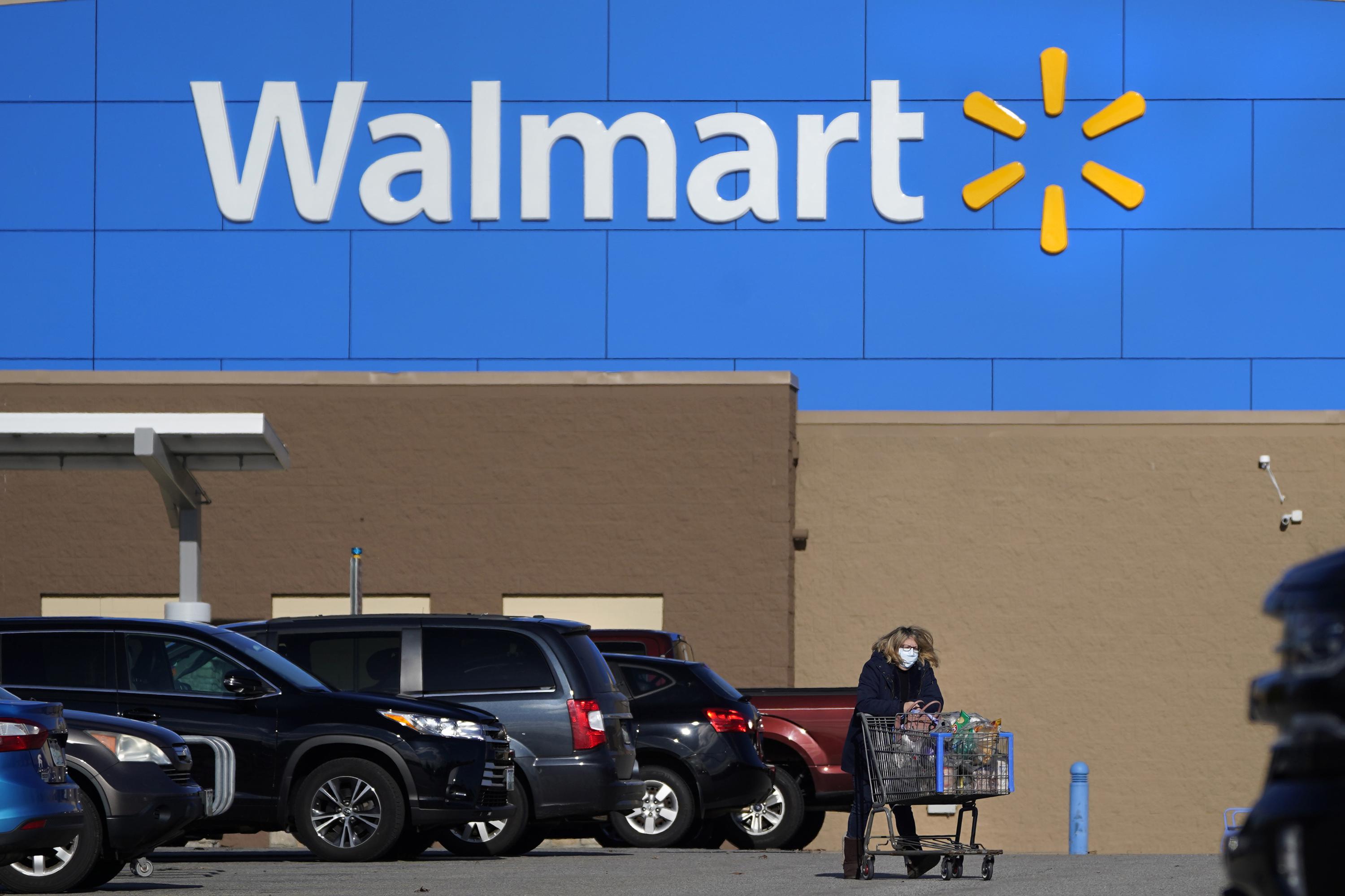 Walmart Boosts Its Outlook as Profit and Sales Rise