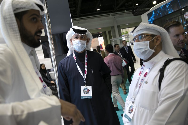 Uae Confirms 4 Chinese Tourists Have Virus First In Mideast