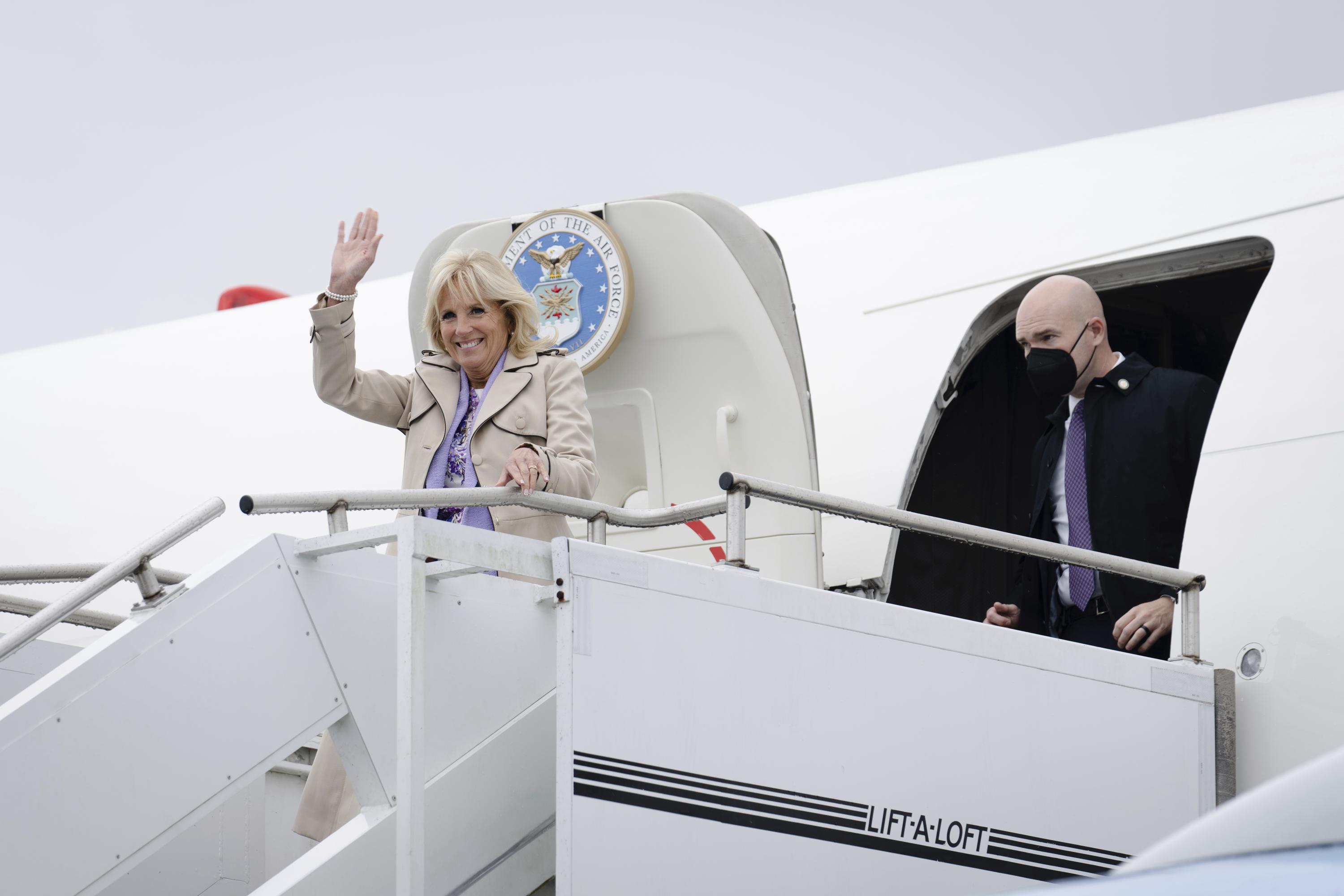 Primera Dama Jill Biden visita Panamá en gira por América Latina