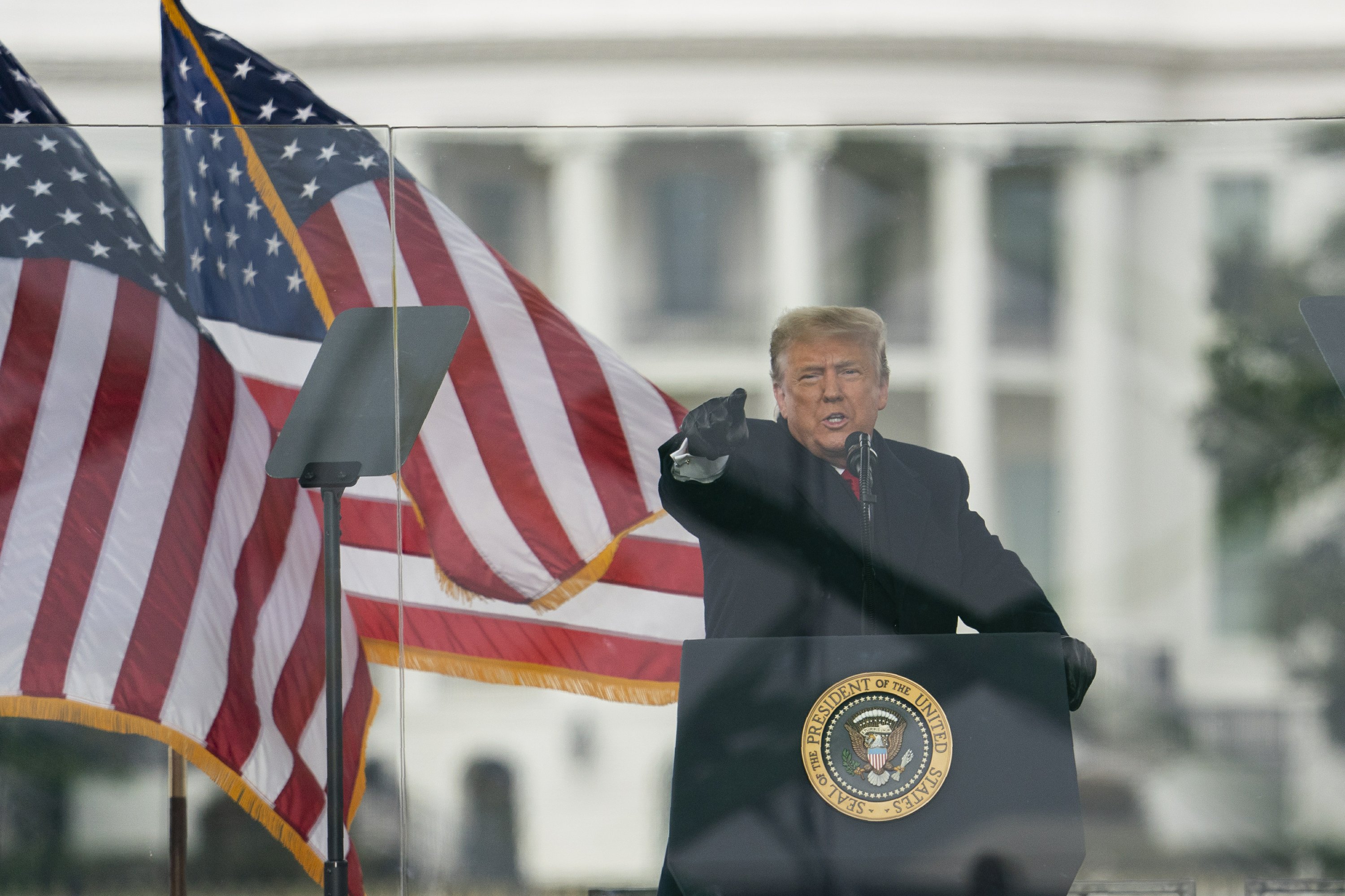 Trump twists record on National Guard in DC
