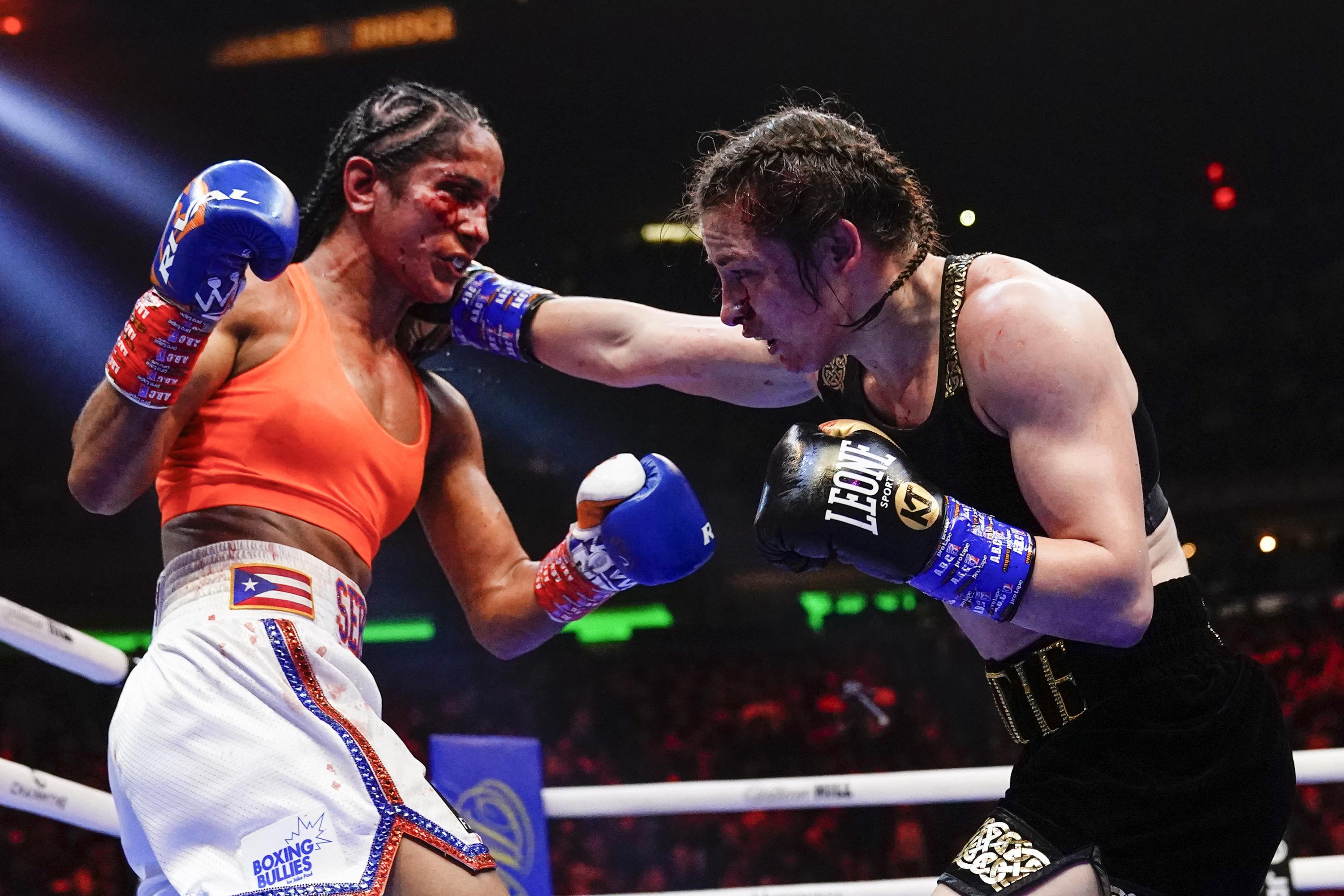taylor-supera-a-serrano-en-hito-del-boxeo-de-mujeres-ap-news